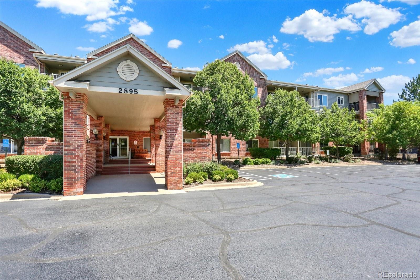 2nd image of 2895 W Riverwalk Cir #215, Littleton, CO 80123 | MLS# 2050918