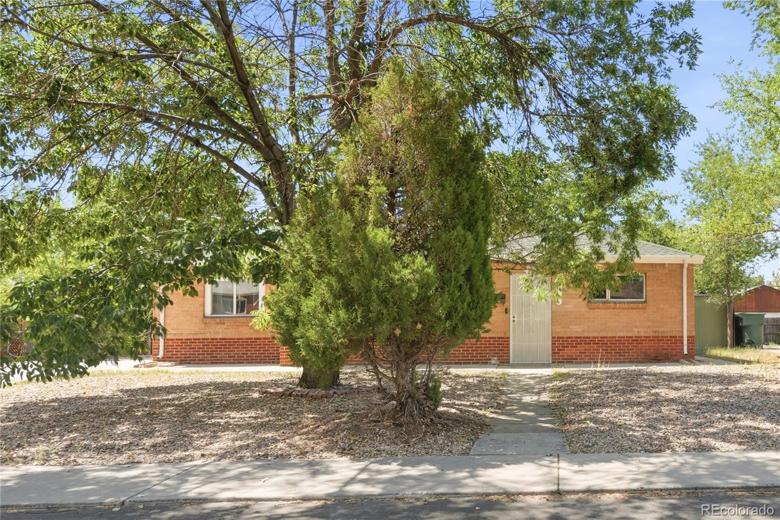 3rd image of 1070 Elm Pl, Thornton, CO 80229 | MLS# 7291713