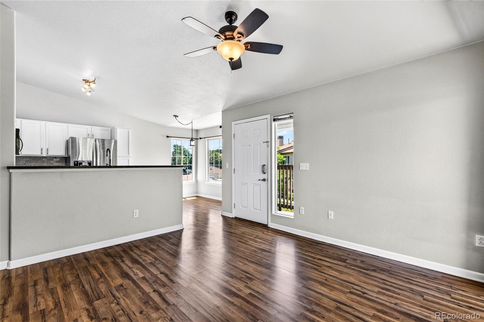 5th image of 9992 E Idaho Cir #201, Aurora, CO 80247 | MLS# 9214519