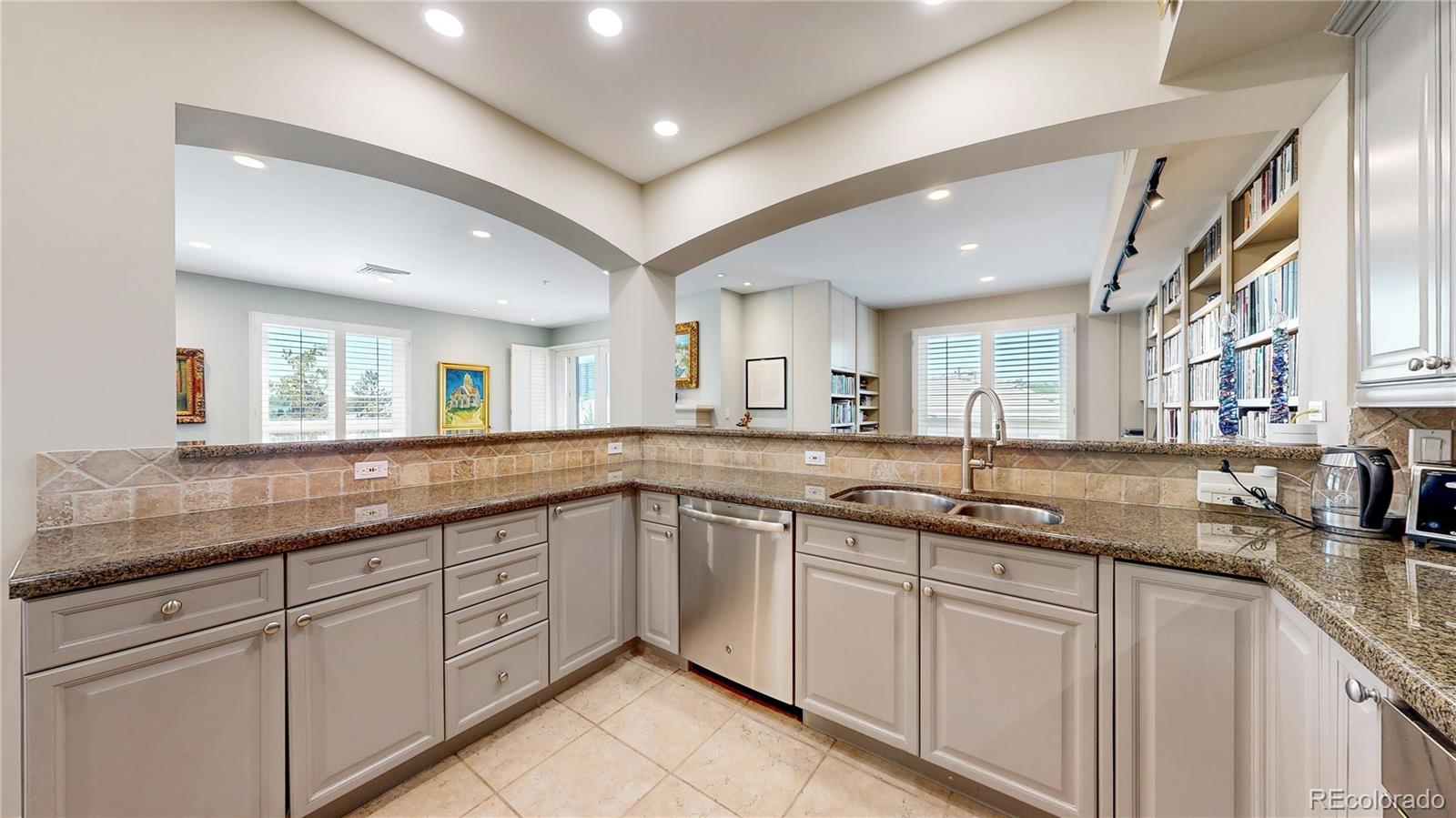 3rd image of 2500 E Cherry Creek S Dr, Denver, CO 80209
