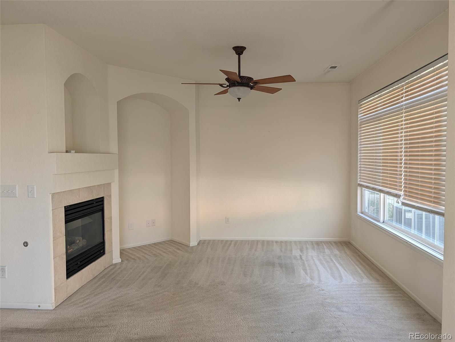 3rd image of 14400 Albrook Dr #73, Denver, CO 80239 | MLS# 7722635