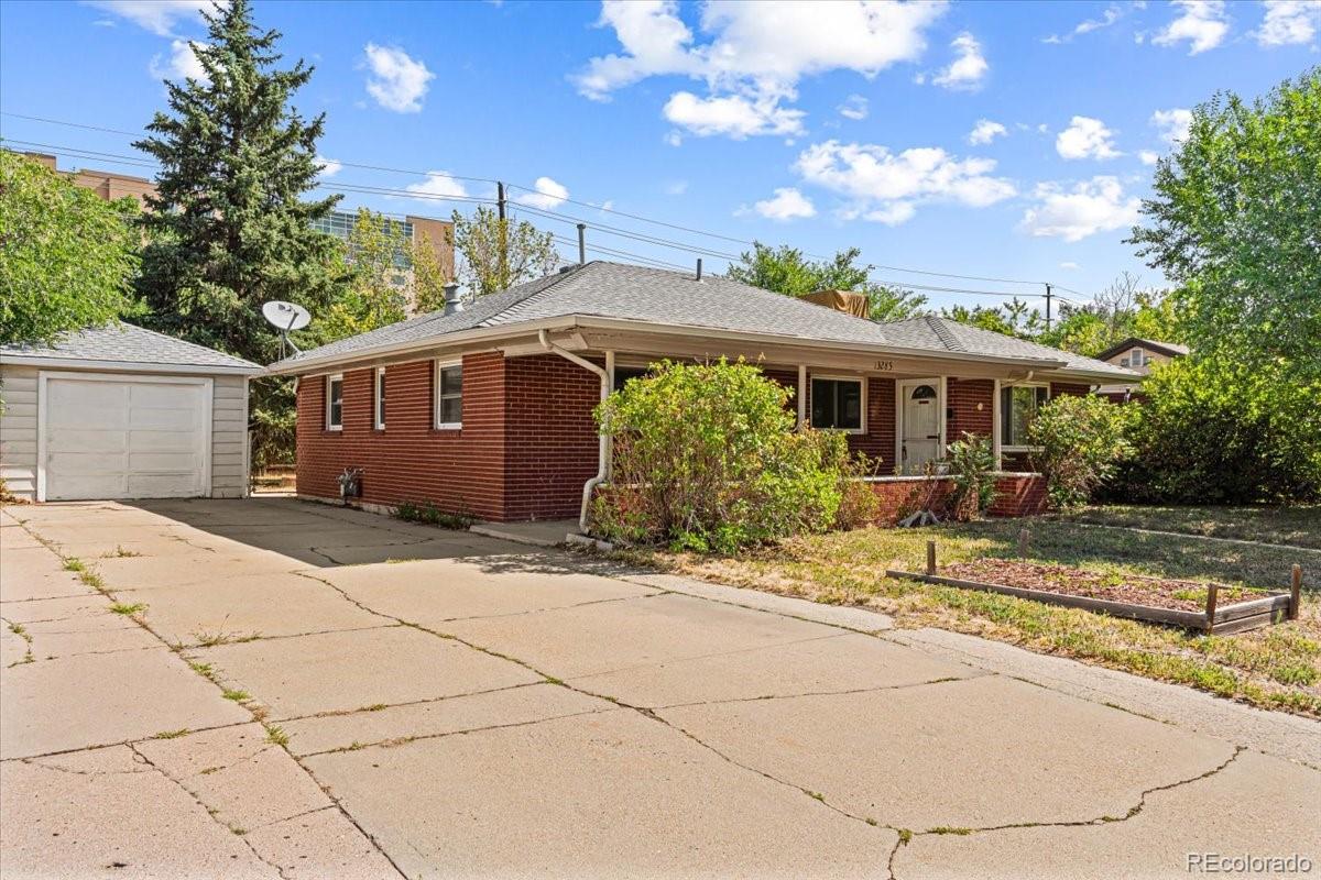 3rd image of 13285 E 13Th Ave, Aurora, CO 80011 | MLS# 8145431