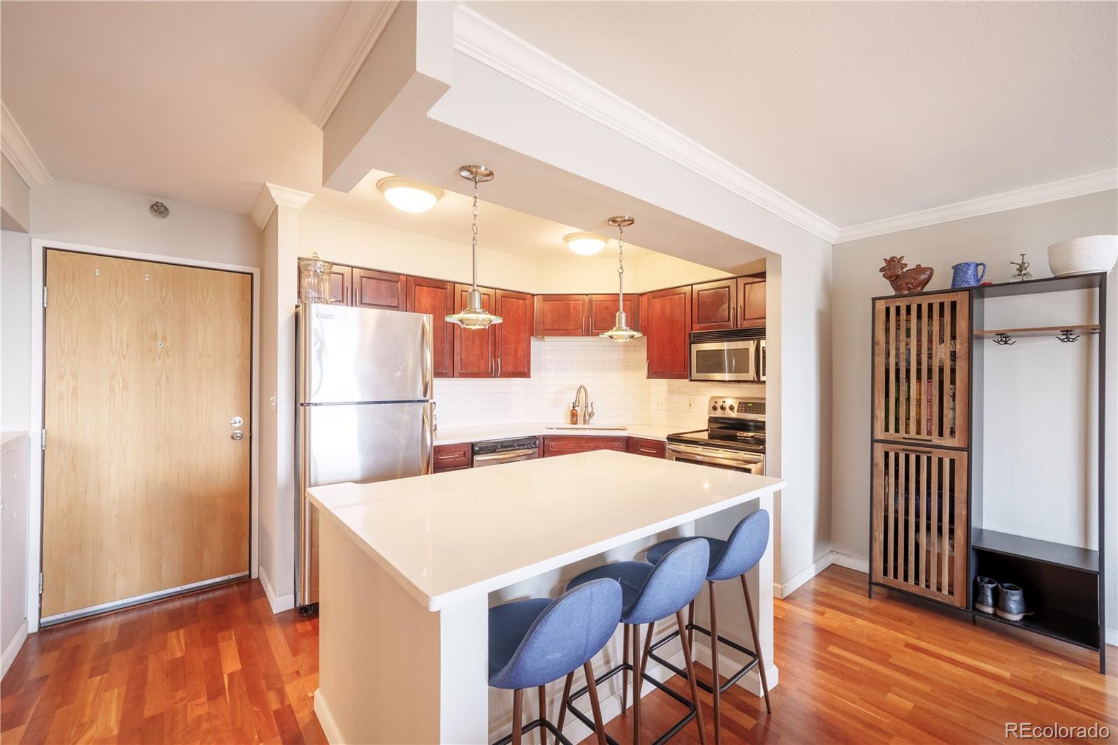 3rd image of 1301 Speer Blvd #807, Denver, CO 80204 | MLS# 7916088