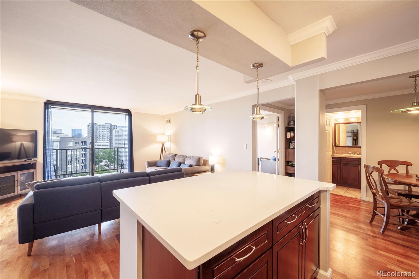 5th image of 1301 Speer Blvd #807, Denver, CO 80204 | MLS# 7916088