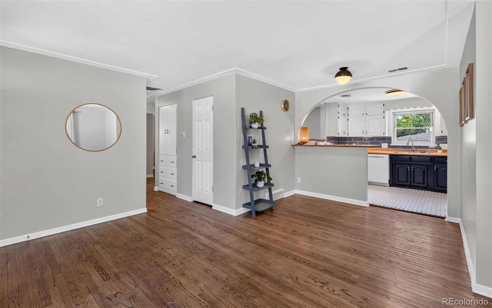 5th image of 5770 Estes St, Arvada, CO 80002 | MLS# 2876196