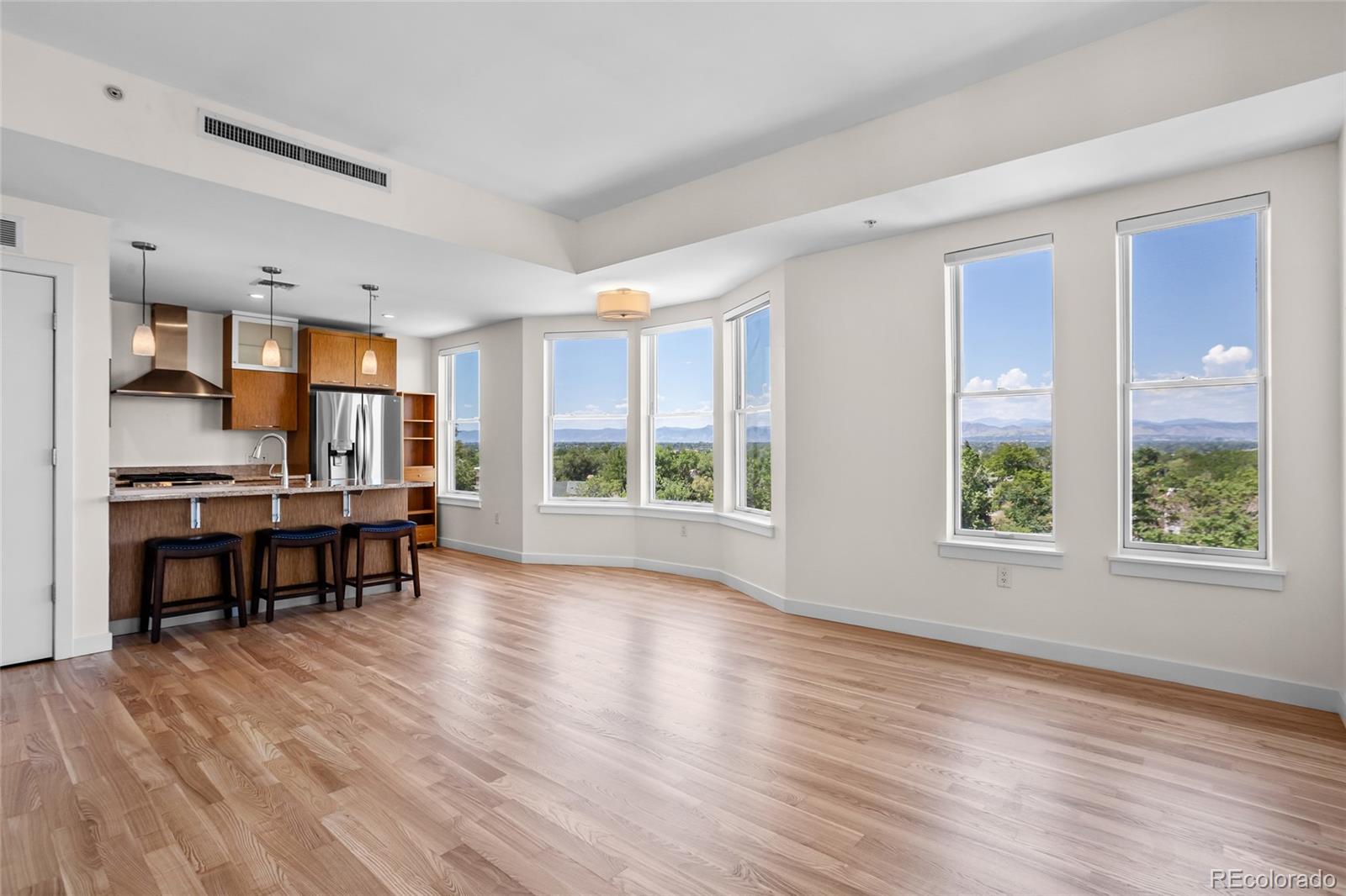5th image of 410 Acoma St #610, Denver, CO 80204 | MLS# 3340810
