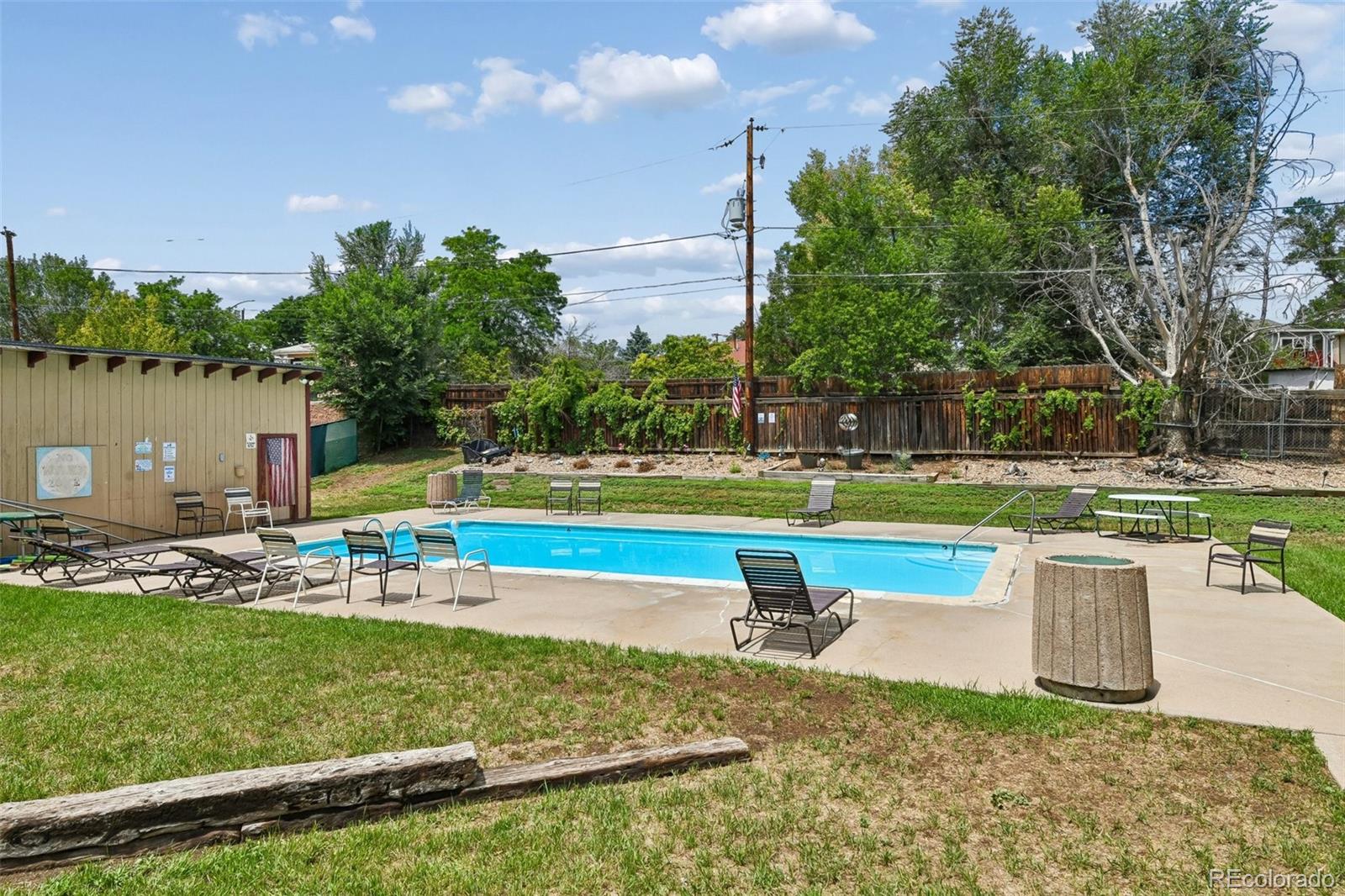 2nd image of 707 W 96th Ave, Thornton, CO 80260