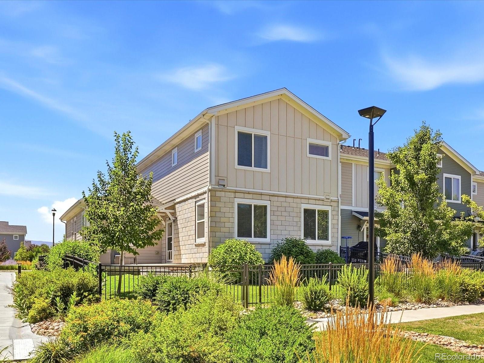3rd image of 683 Stonebridge Dr, Longmont, CO 80503 | MLS# 8733496
