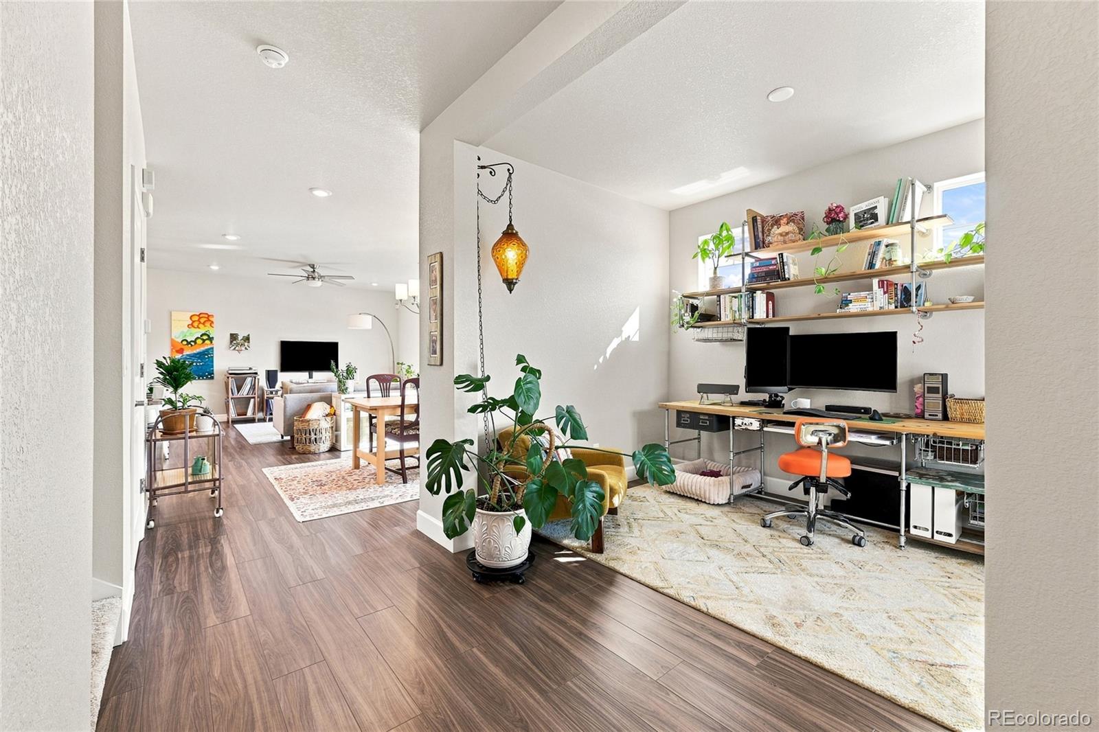 2nd image of 8281 Hunts Peak St, Littleton, CO 80125 | MLS# 1882609