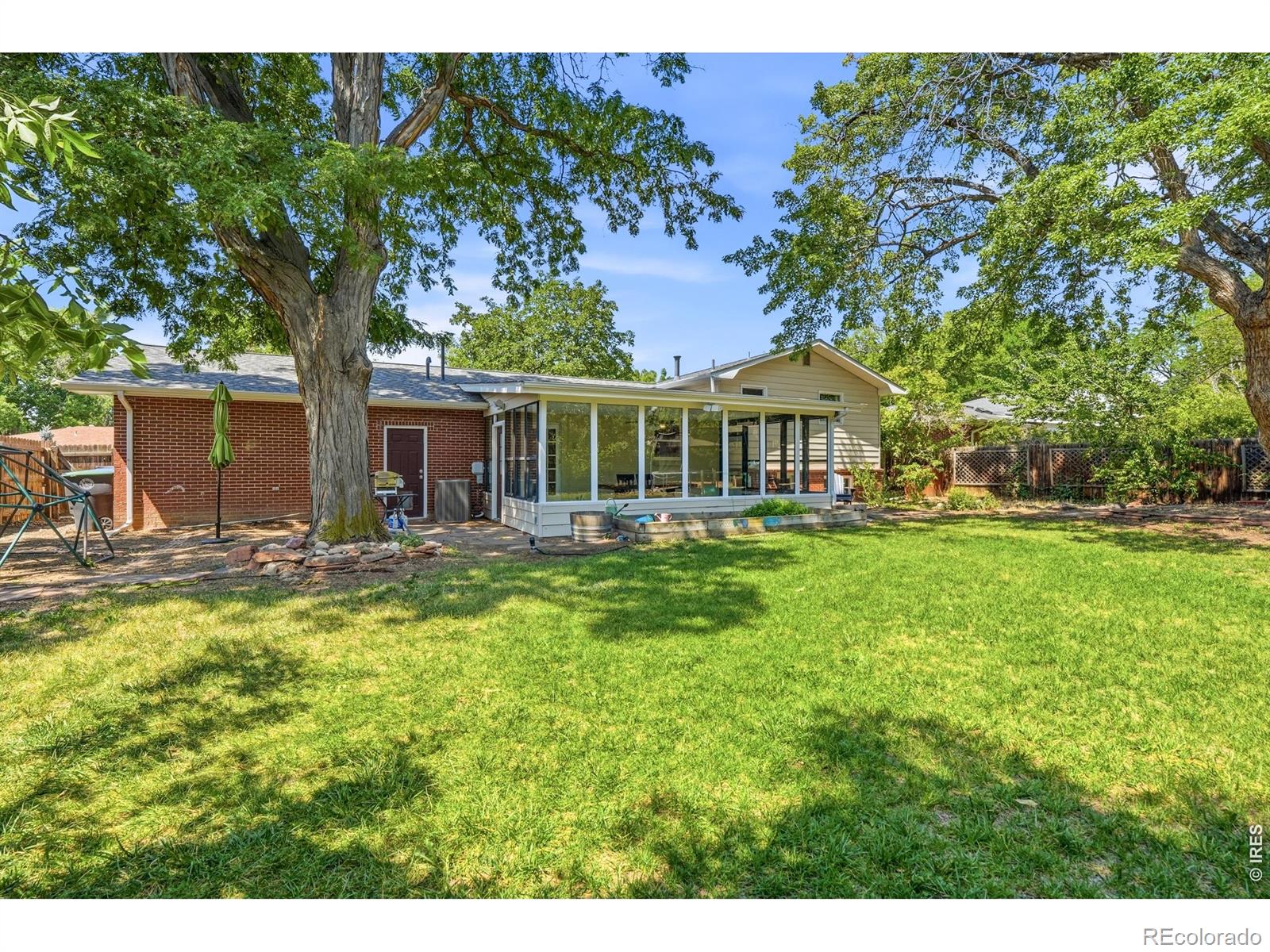 3rd image of 14 Princeton Cir, Longmont, CO 80503 | MLS# IR1064857