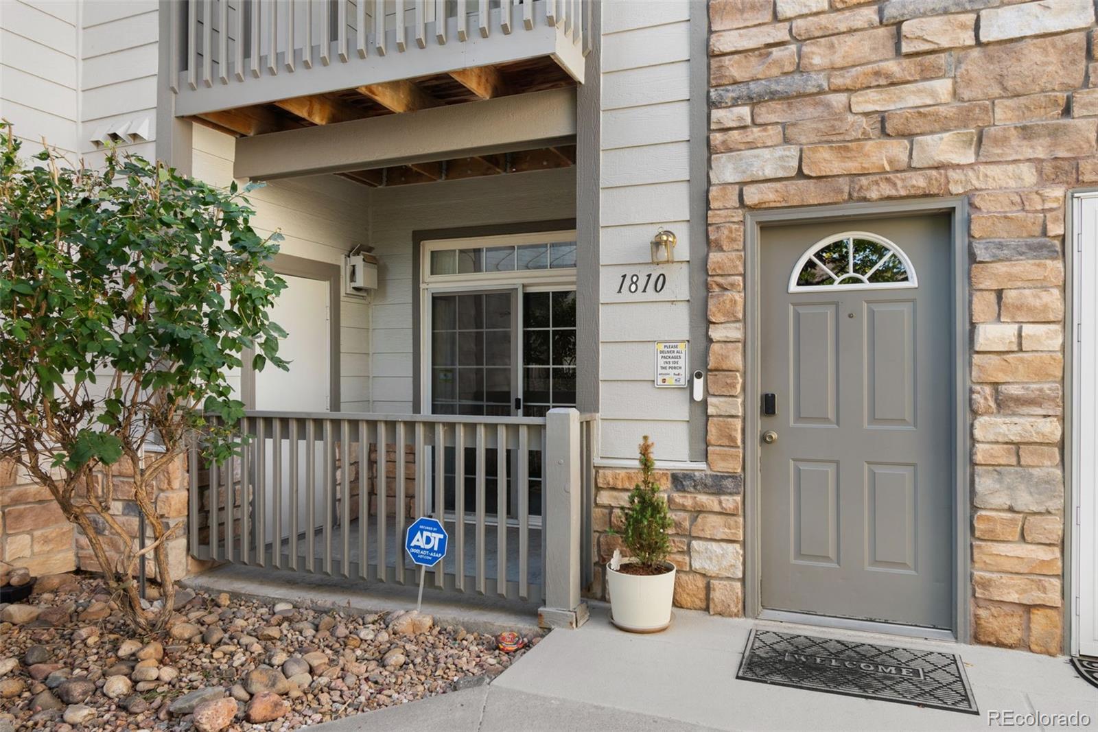 3rd image of 3262 E 103rd Dr, Thornton, CO 80229