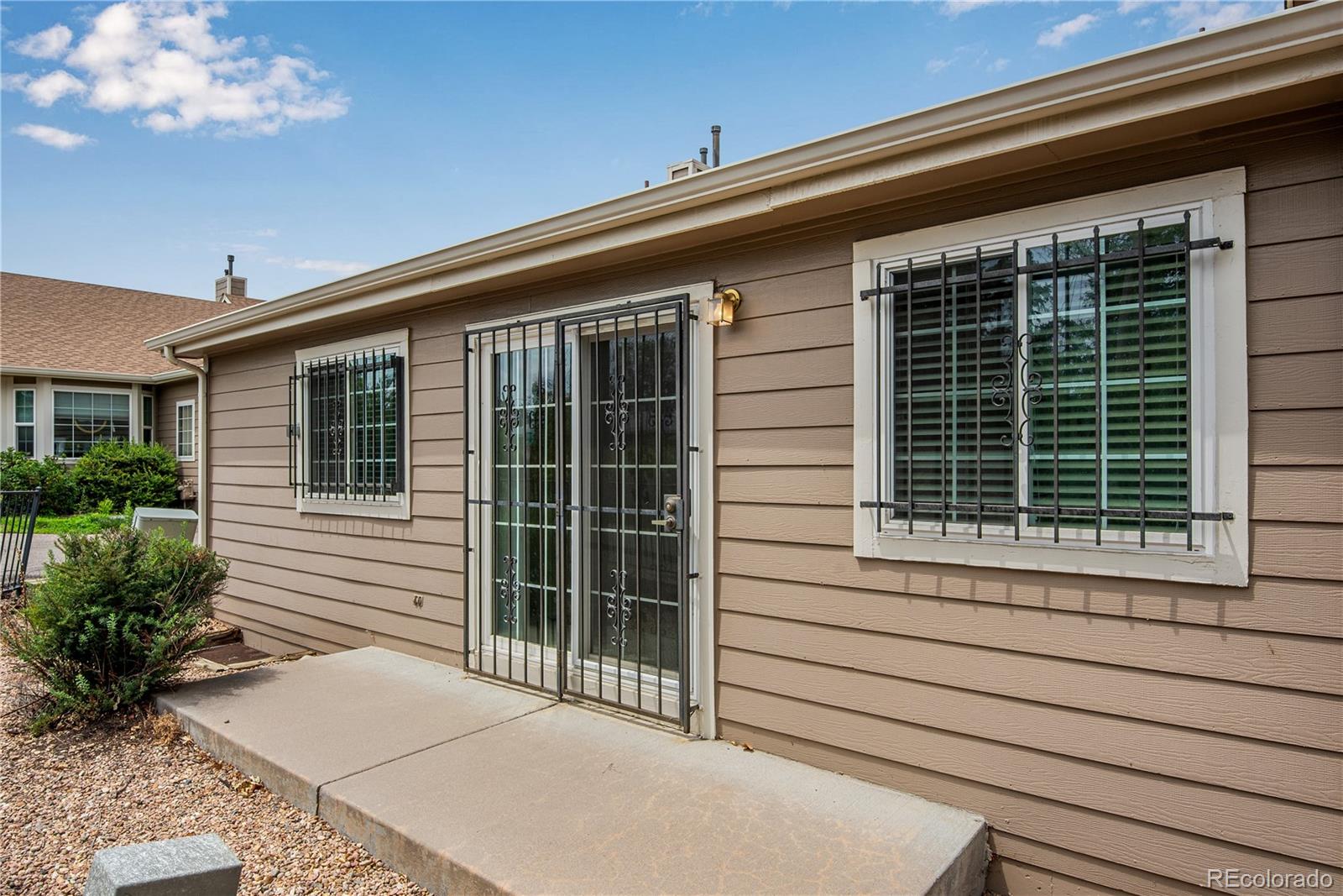 3rd image of 6758 Zenobia Loop #1, Westminster, CO 80030 | MLS# 3857909