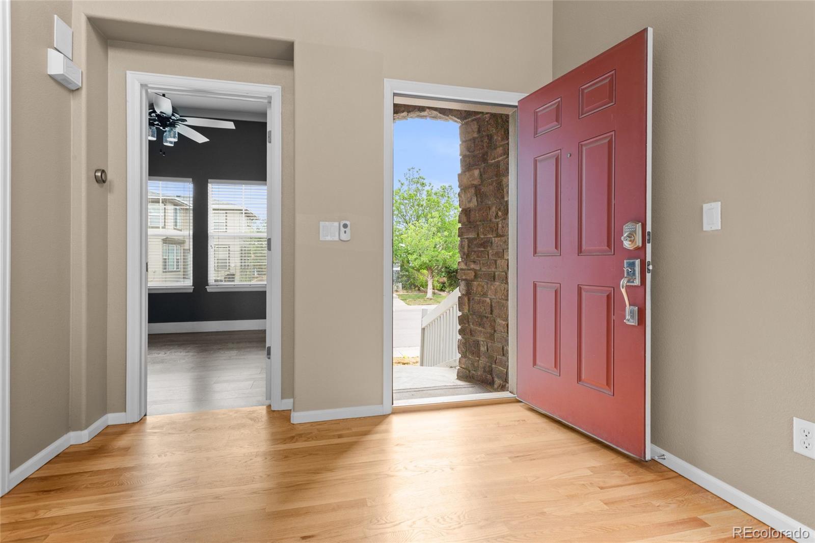 5th image of 5460 Jaguar Wy, Littleton, CO 80130 | MLS# 2825358