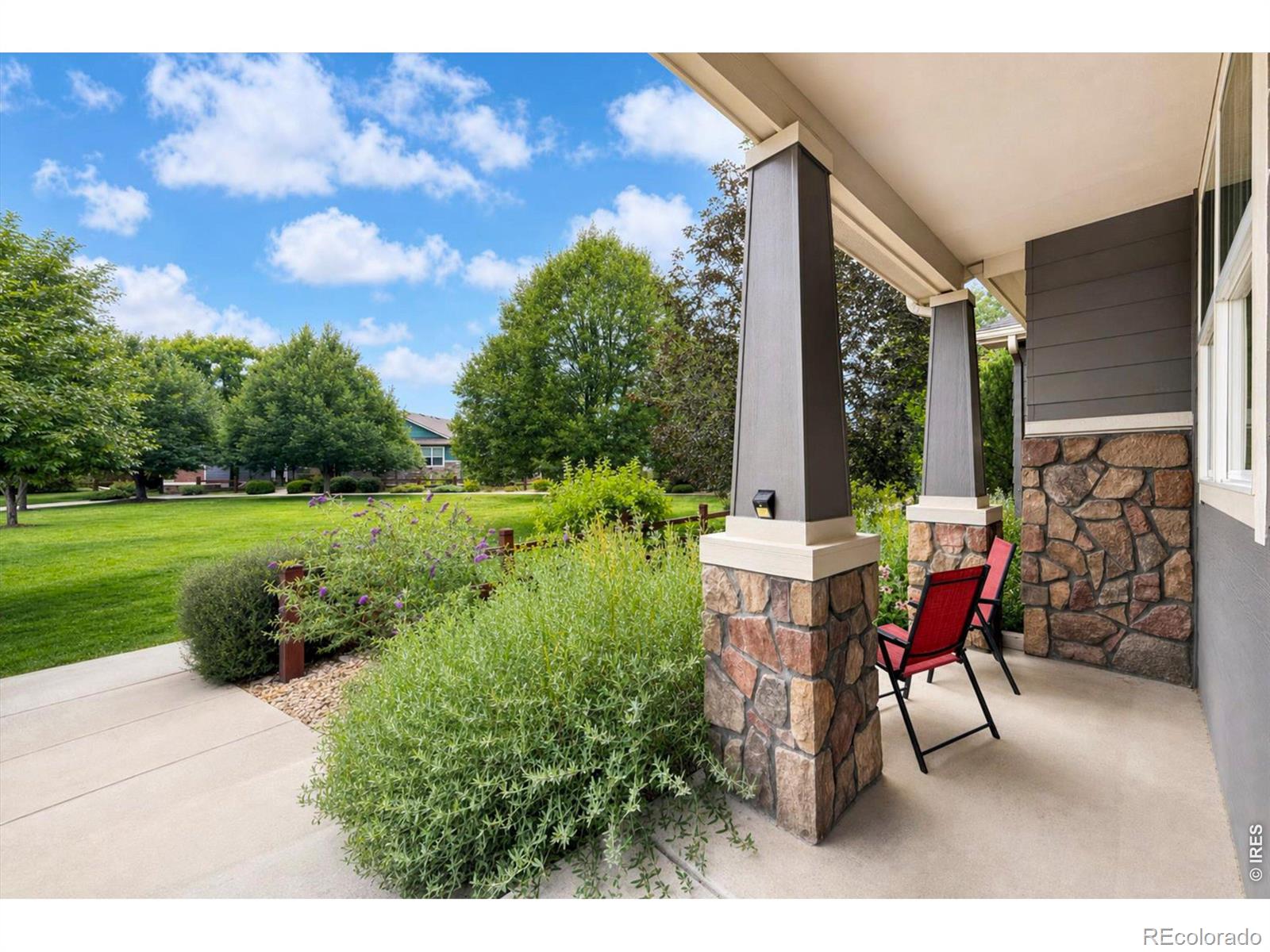 5th image of 639 Summer Hawk Dr, Longmont, CO 80504 | MLS# IR1064971
