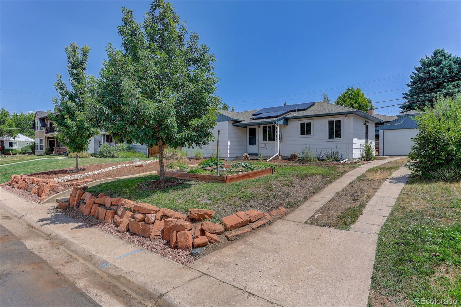3rd image of 2716 S Madison St, Denver, CO 80210 | MLS# 3764409