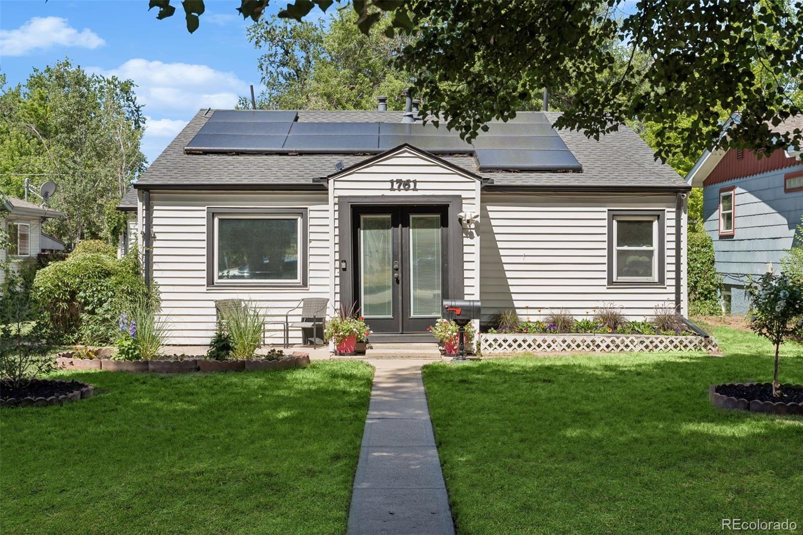 1st image of 1761 Rosemary St, Denver, CO 80220 | MLS# 7252098