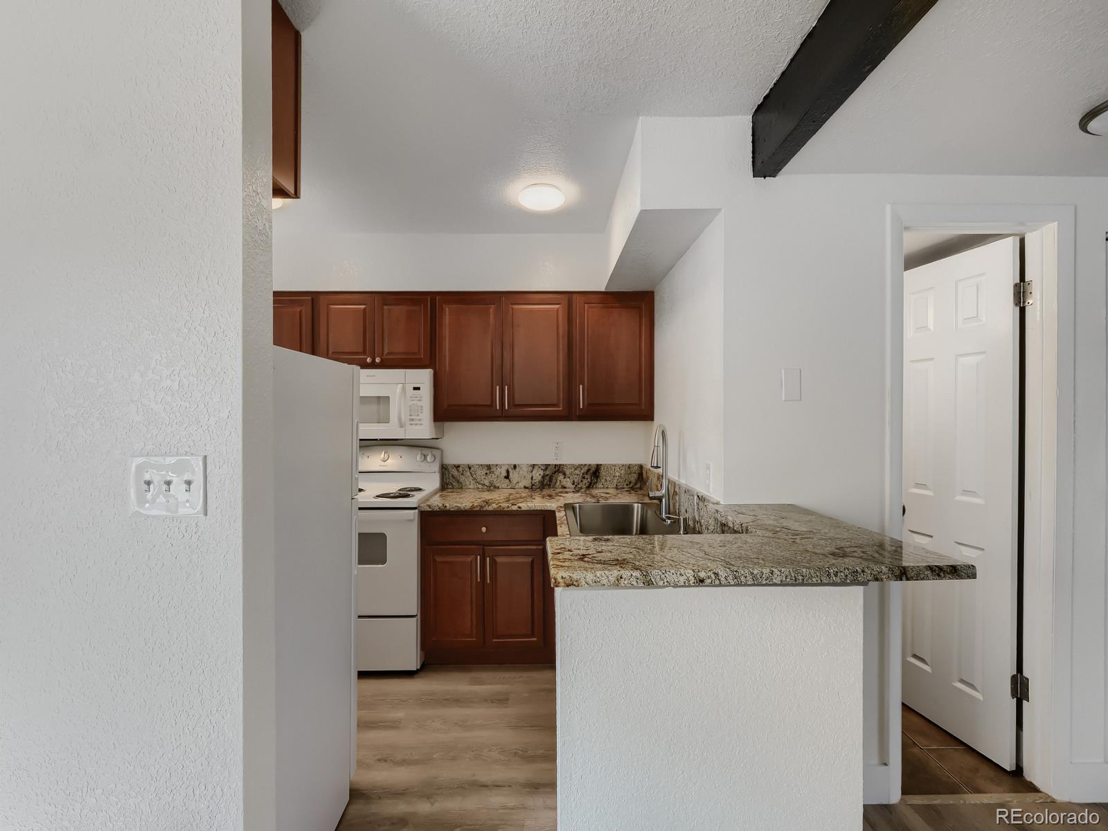 4th image of 1705 Heatheridge Rd #102, Fort Collins, CO 80526 | MLS# 7979372