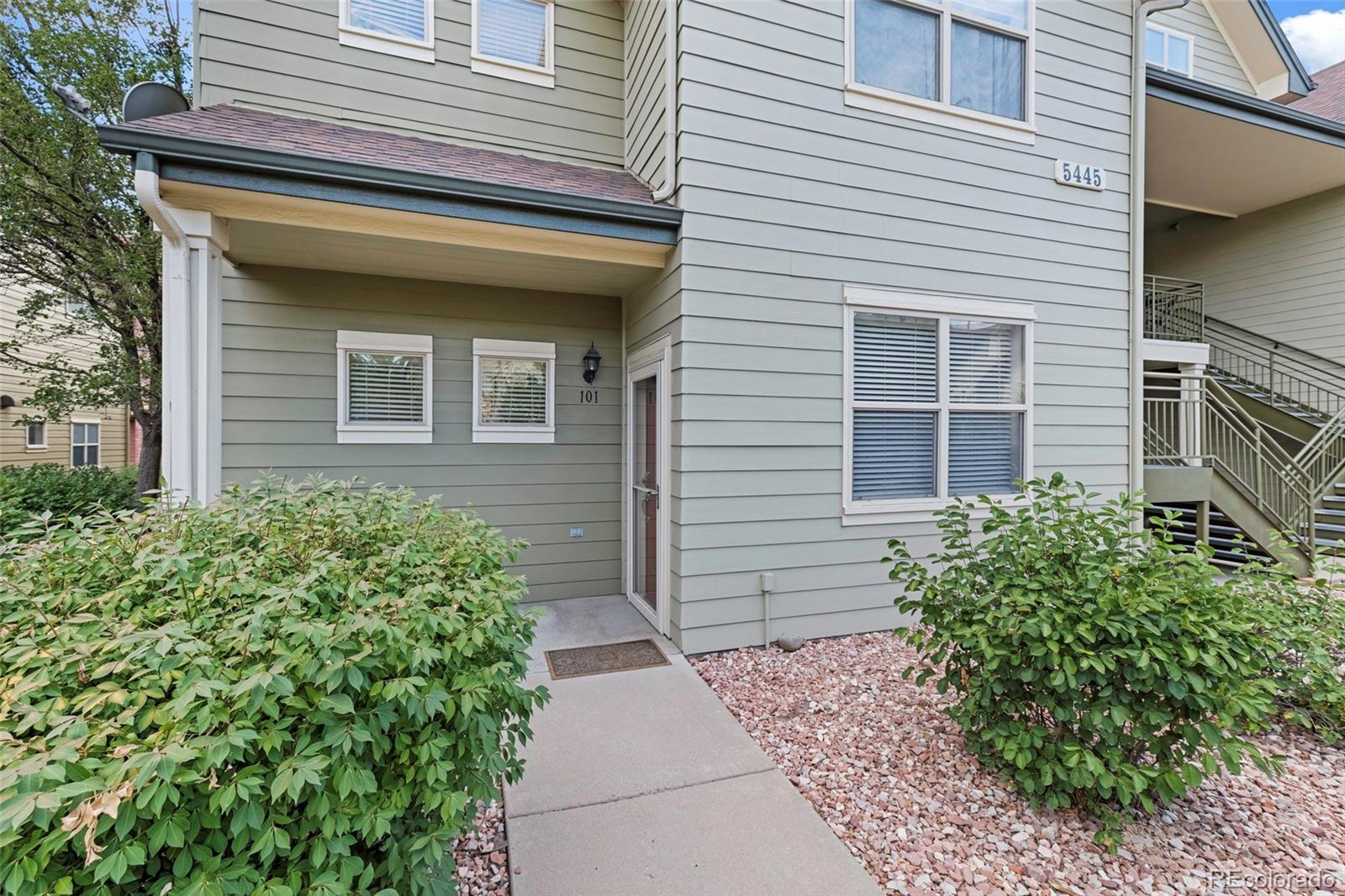 2nd image of 5445 Zephyr St #101, Arvada, CO 80002 | MLS# 3859525