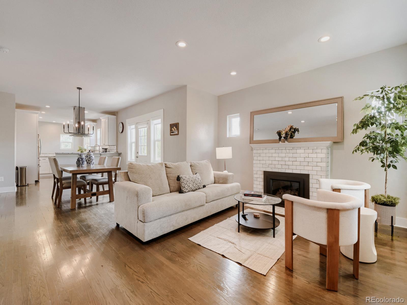 3rd image of 2695 Fairfax St, Denver, CO 80207 | MLS# 4309152