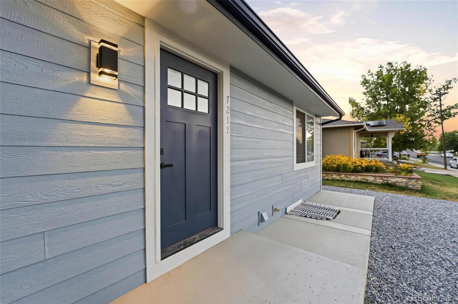 2nd image of 7217 W 79th Dr, Arvada, CO 80003 | MLS# 8044672