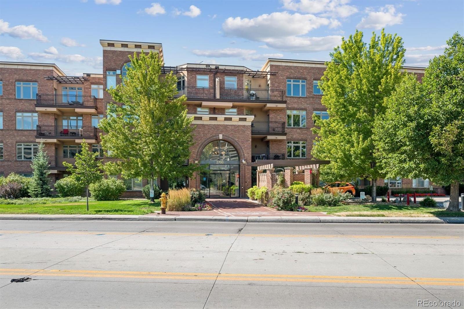 2nd image of 2700 E Cherry Creek South Dr #214, Denver, CO 80209 | MLS# 8985460