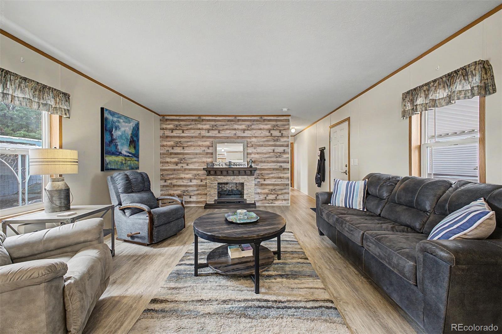 3rd image of 3750 N Cascade Ave, Colorado Springs, CO 80907 | MLS# 3688878