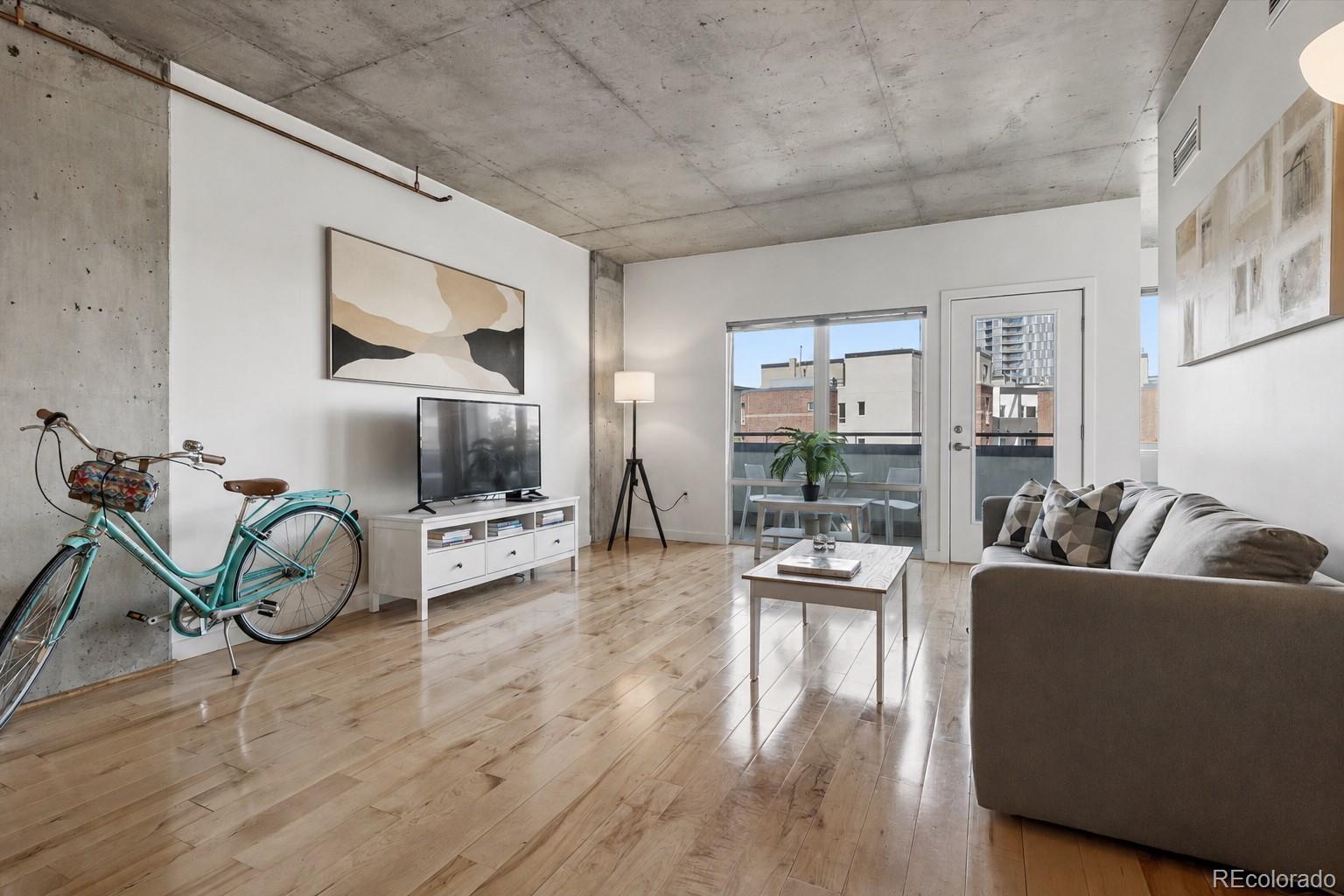 3rd image of 1475 Delgany St #304, Denver, CO 80202 | MLS# 2170466