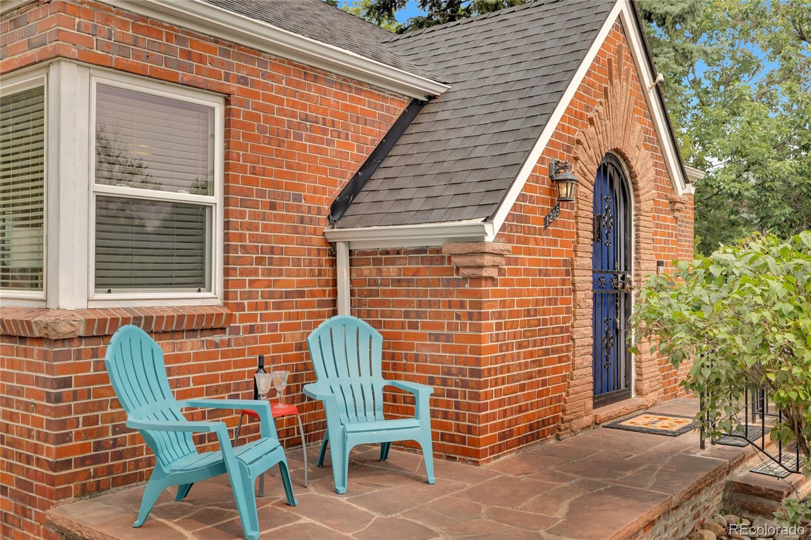 3rd image of 1295 Holly St, Denver, CO 80220 | MLS# 9910400