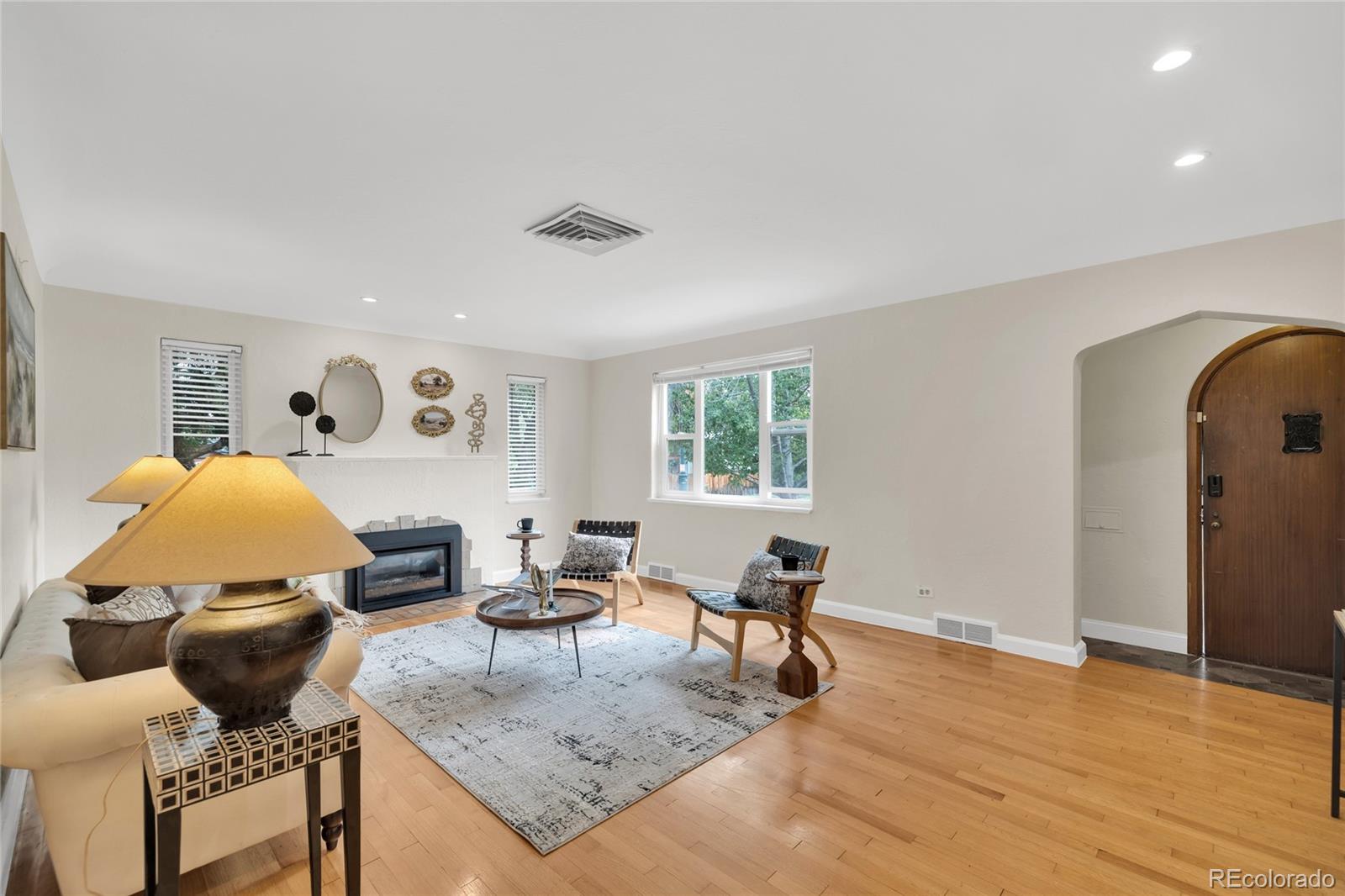 5th image of 1295 Holly St, Denver, CO 80220 | MLS# 9910400
