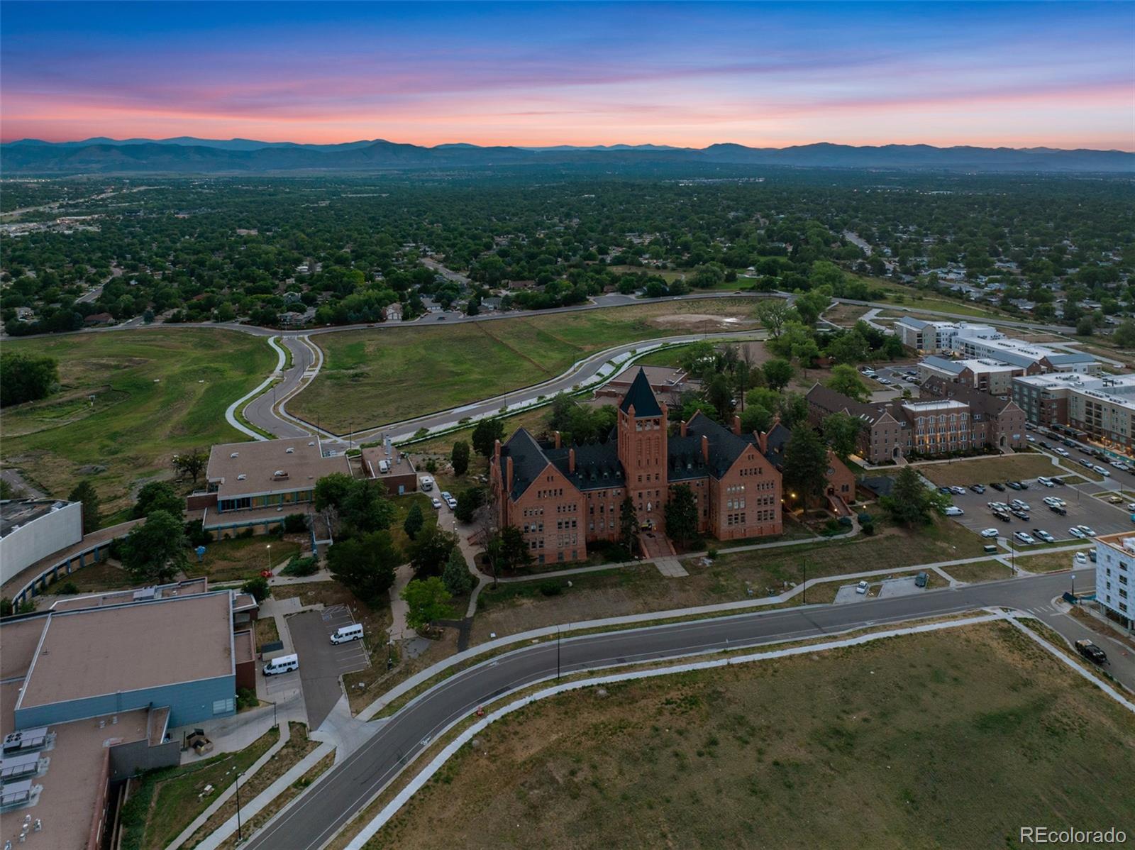 25th image of 3132 W Bonfils Pl, Denver, CO 80236 | MLS# 7021890