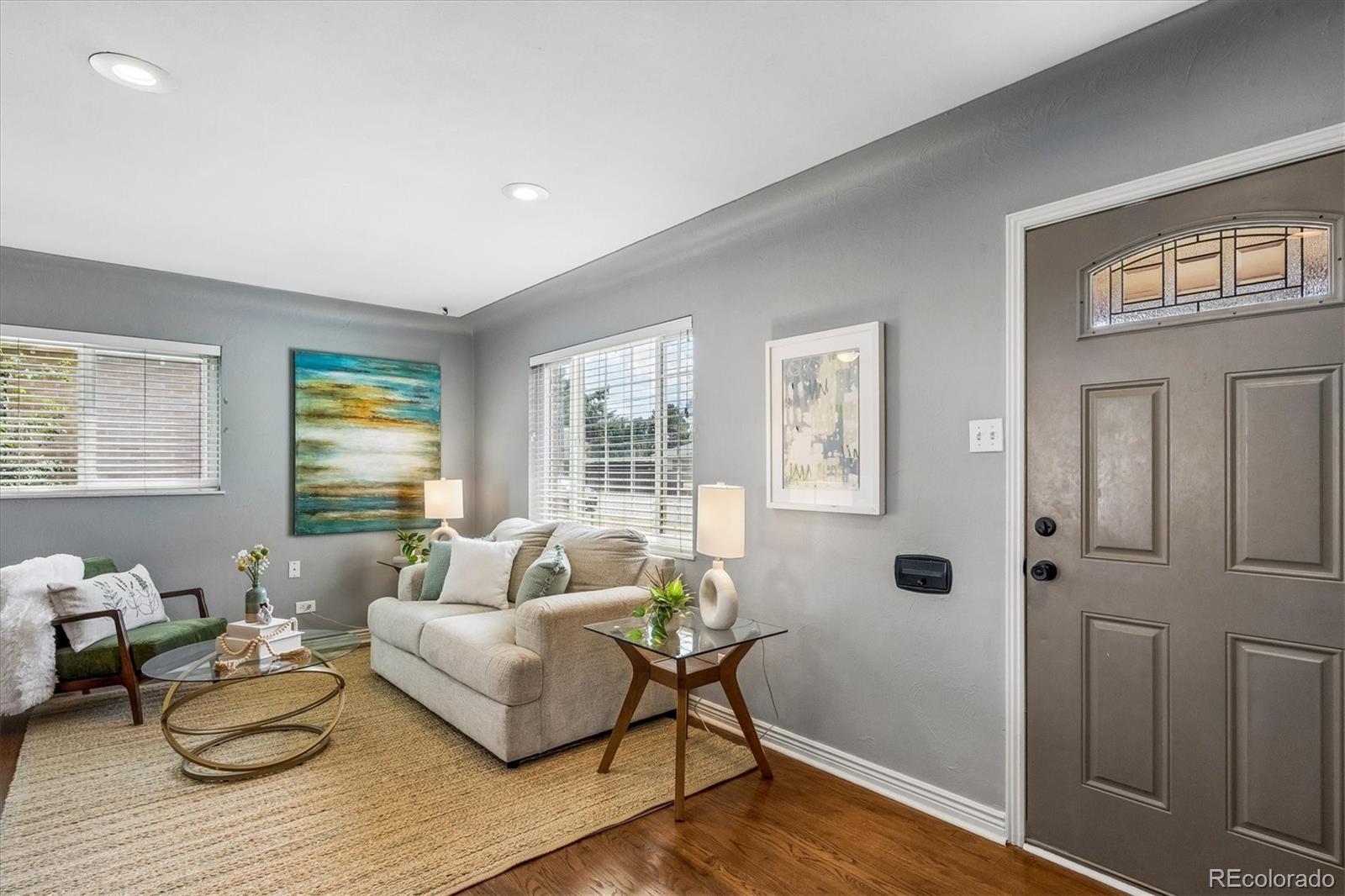 5th image of 3230 Magnolia St, Denver, CO 80207 | MLS# 2099104