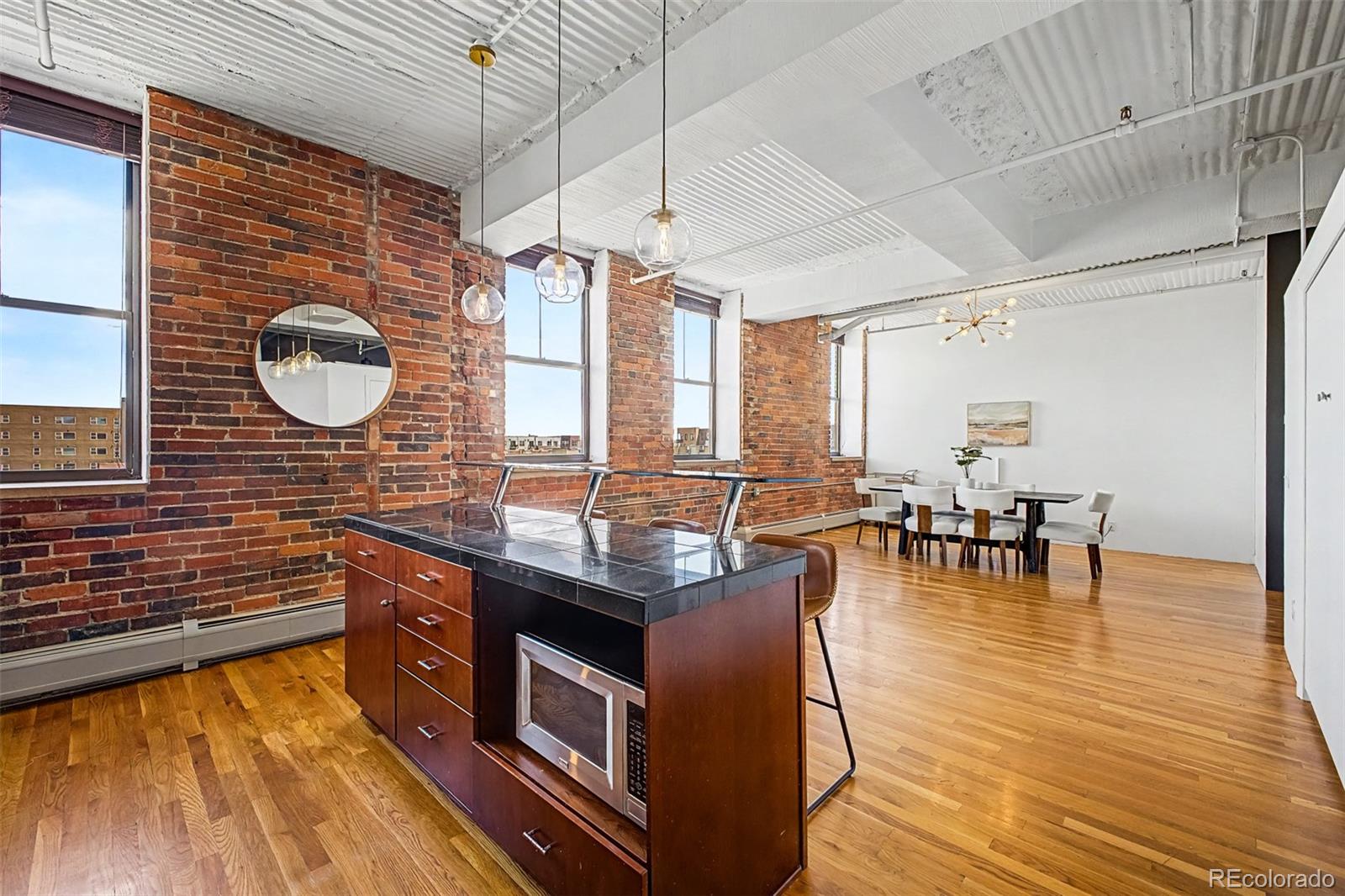 4th image of 2261 Blake St #4F, Denver, CO 80205 | MLS# 2153603