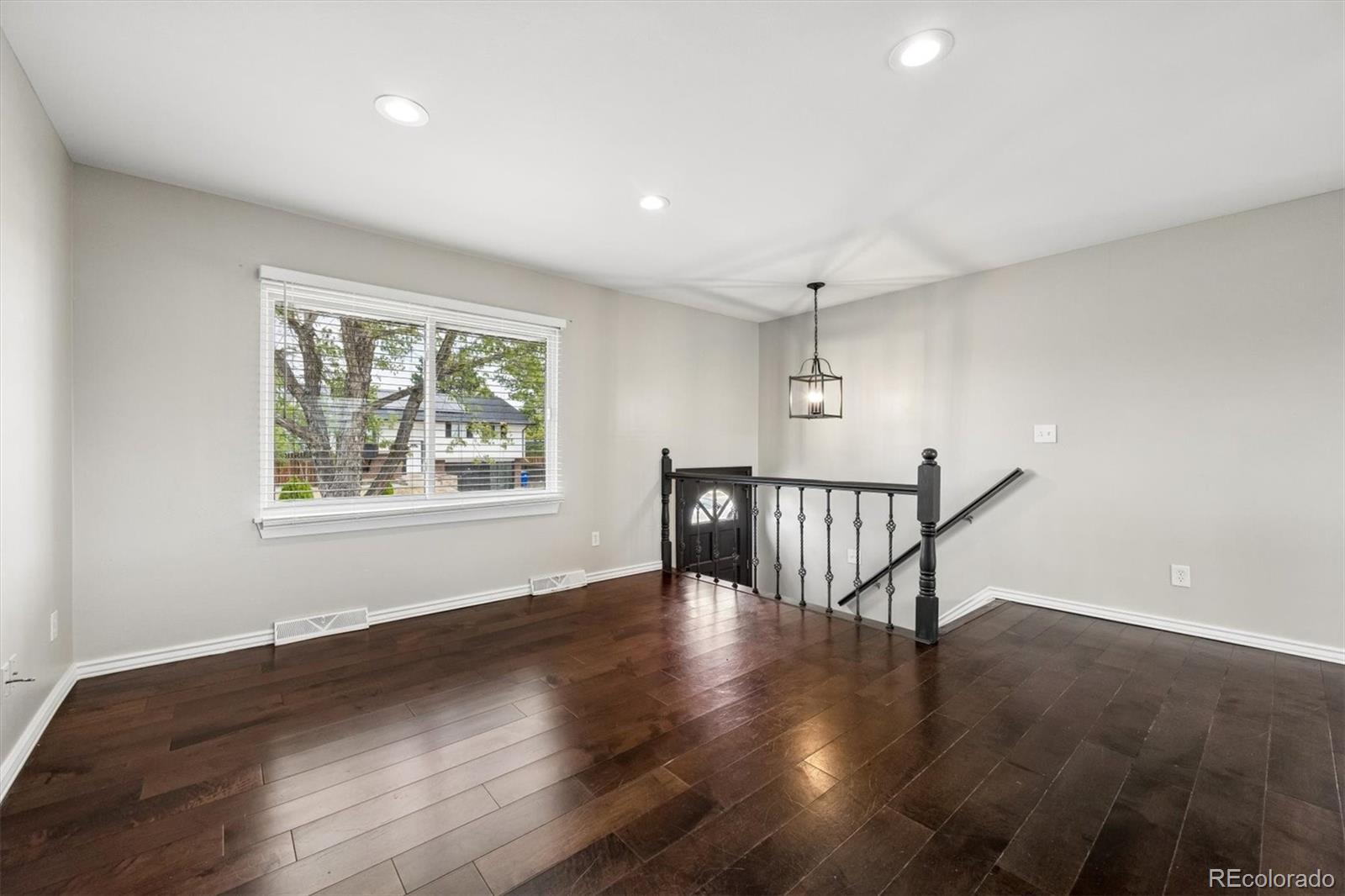 4th image of 546 Leona Dr, Denver, CO 80221 | MLS# 5053945