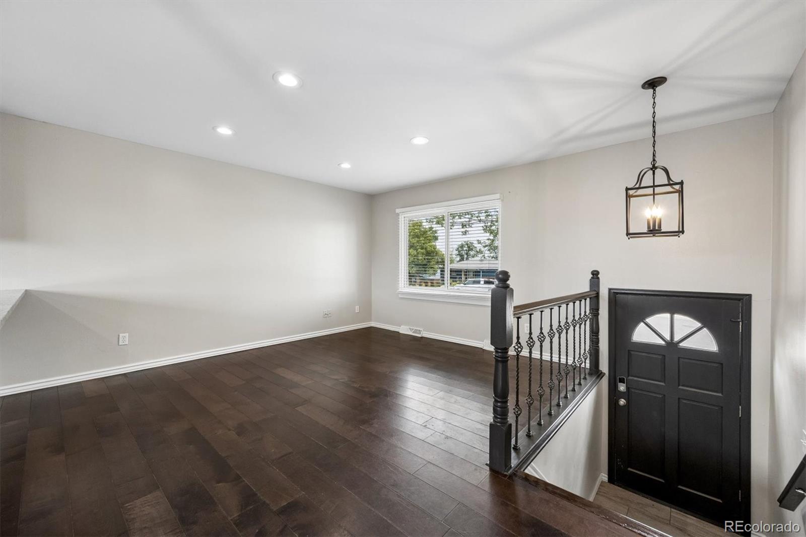 2nd image of 546 Leona Dr, Denver, CO 80221 | MLS# 5053945