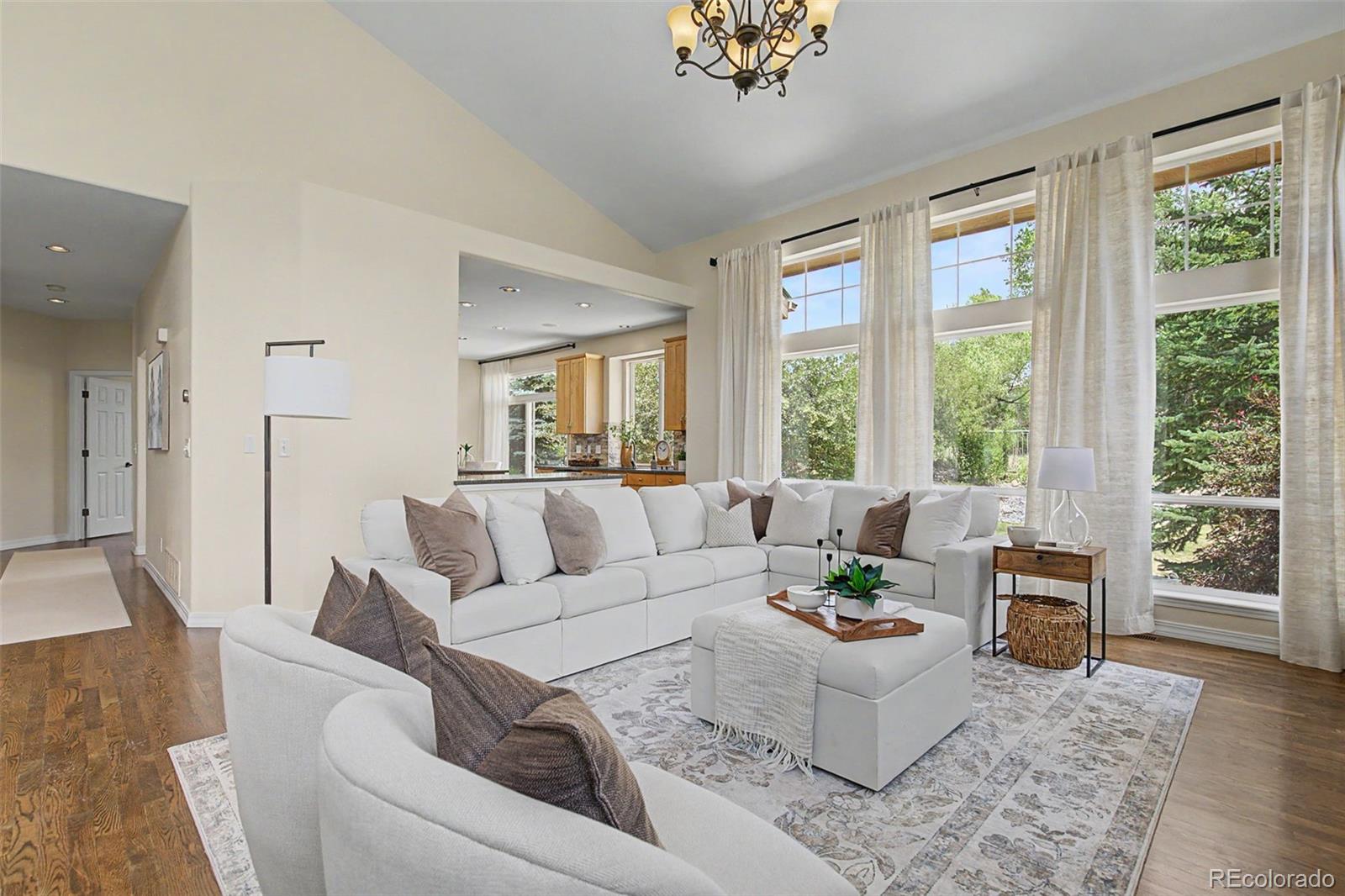 4th image of 2528 Willow Glen Dr, Colorado Springs, CO 80920 | MLS# 3028641