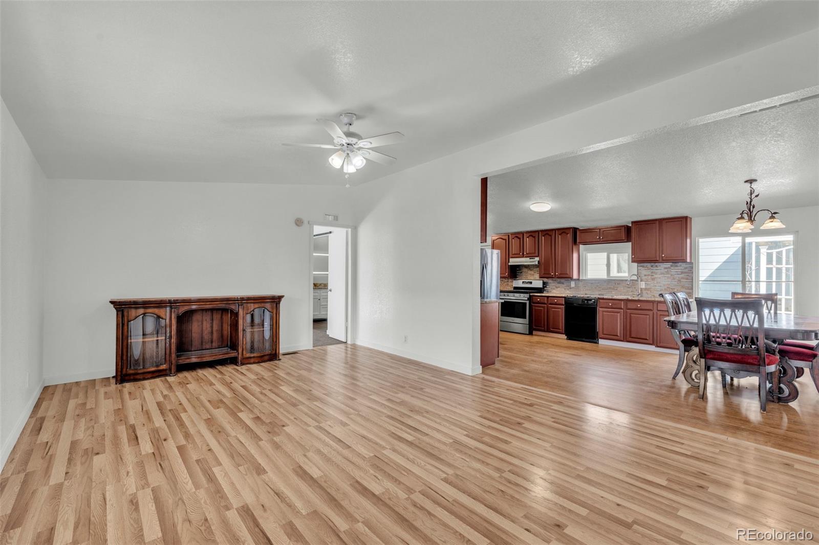 5th image of 1095 Western Dr #402G, Colorado Springs, CO 80915 | MLS# 4328674