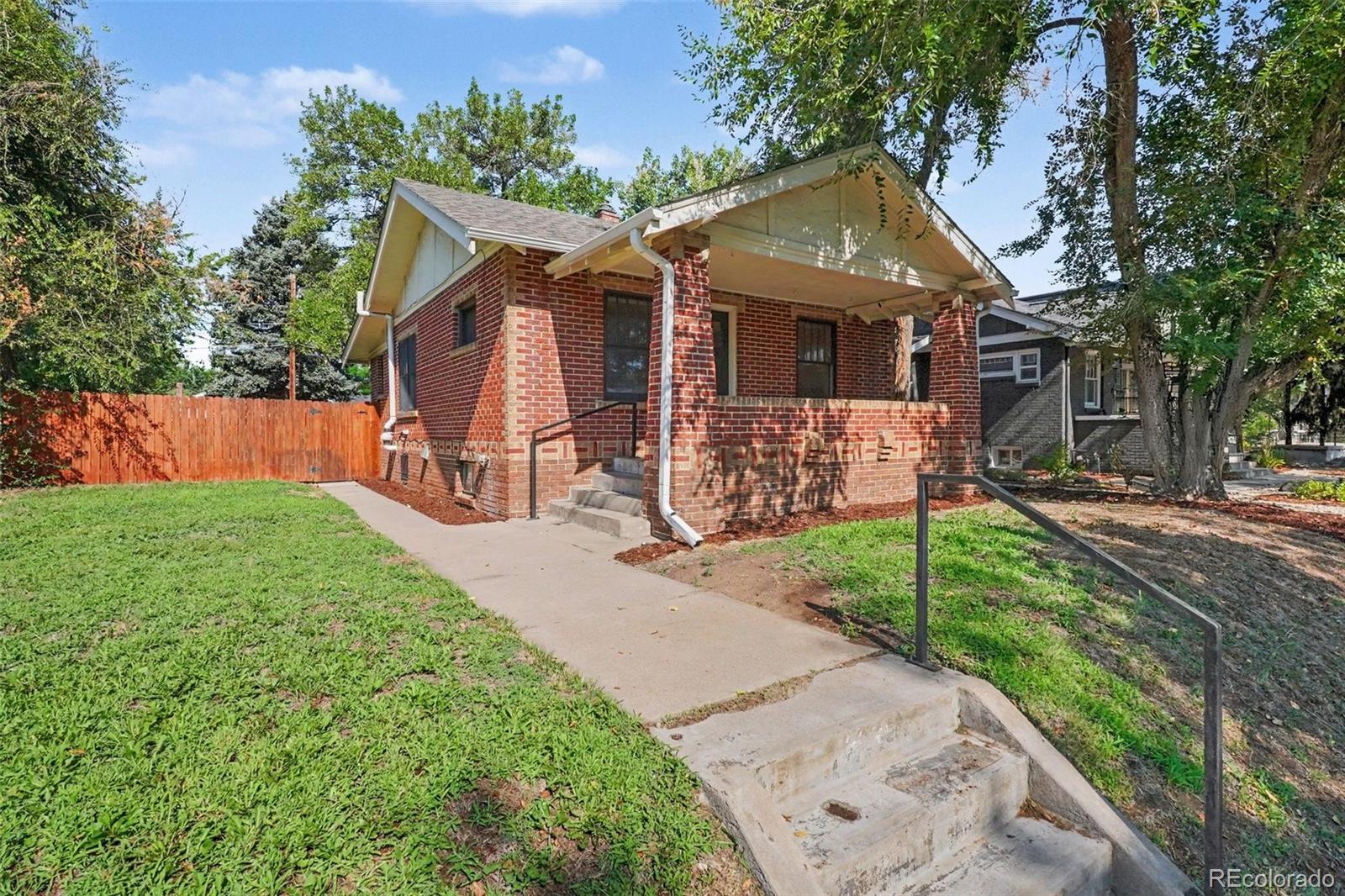 3rd image of 2275 S Ogden St, Denver, CO 80210 | MLS# 4352794