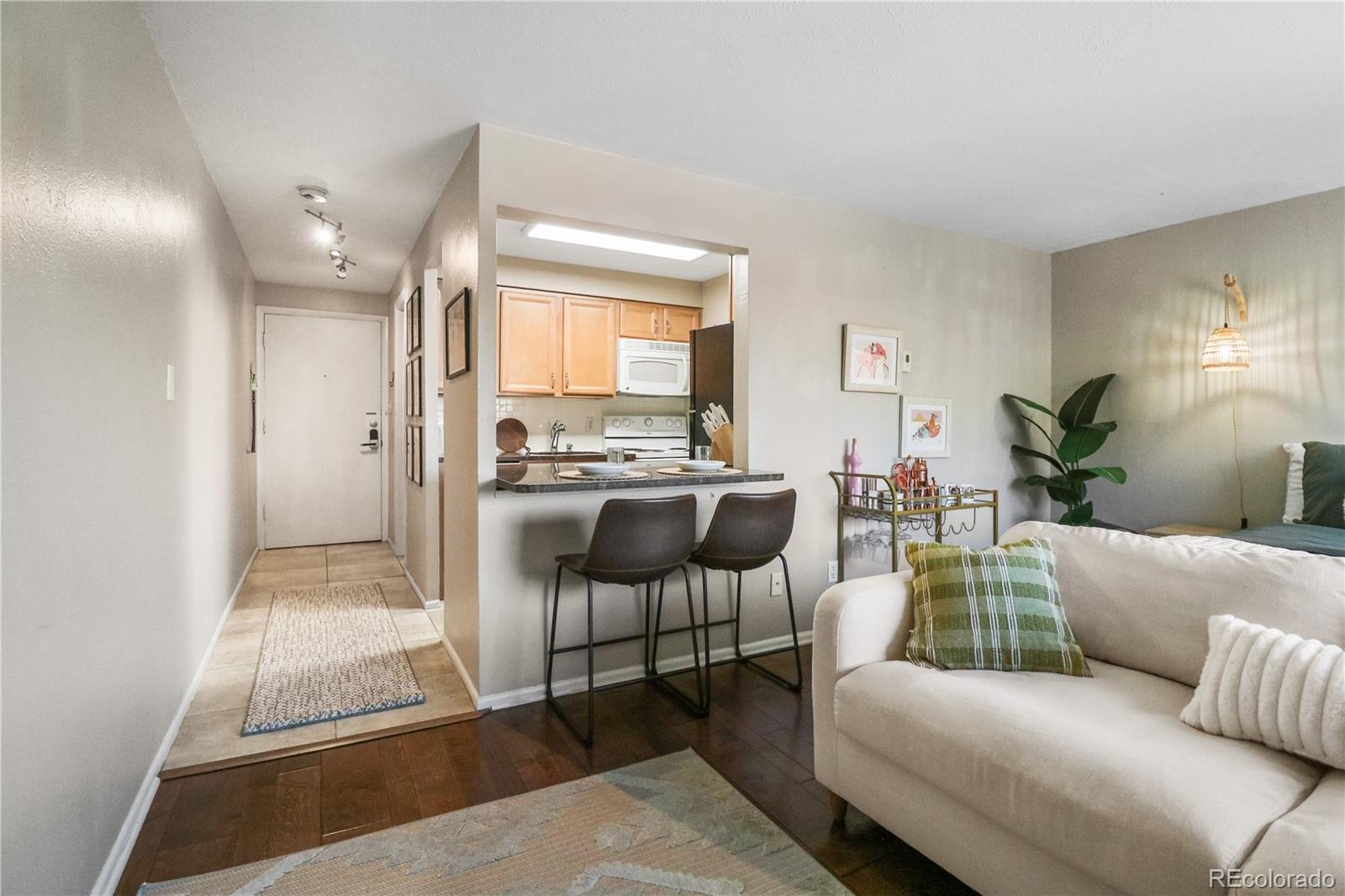 5th image of 1270 N Marion St #406, Denver, CO 80218 | MLS# 6147387