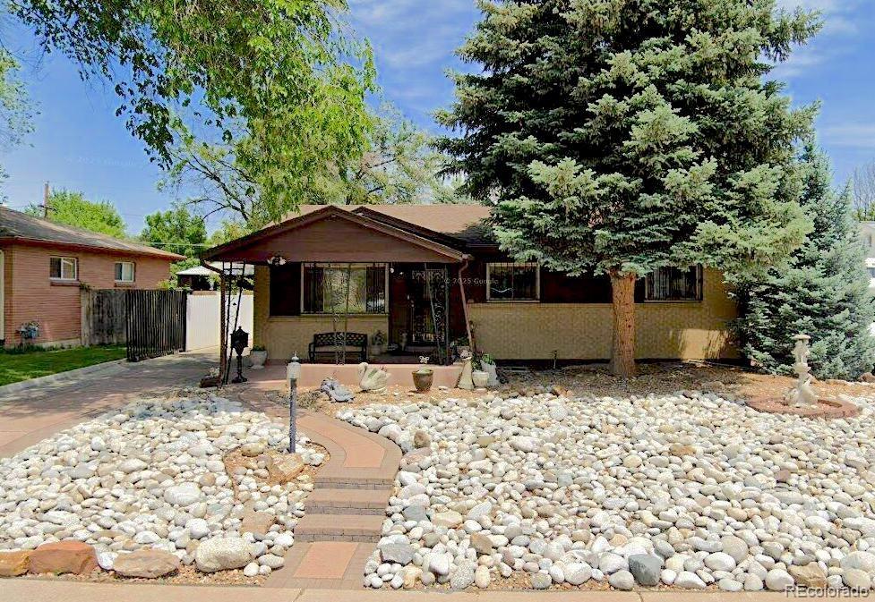 1st image of 3180 S Utica St, Denver, CO 80236 | MLS# 4234028