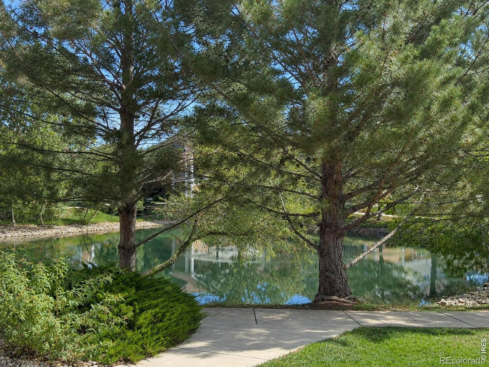 2nd image of 4715 Hahns Peak Dr, Loveland, CO 80538