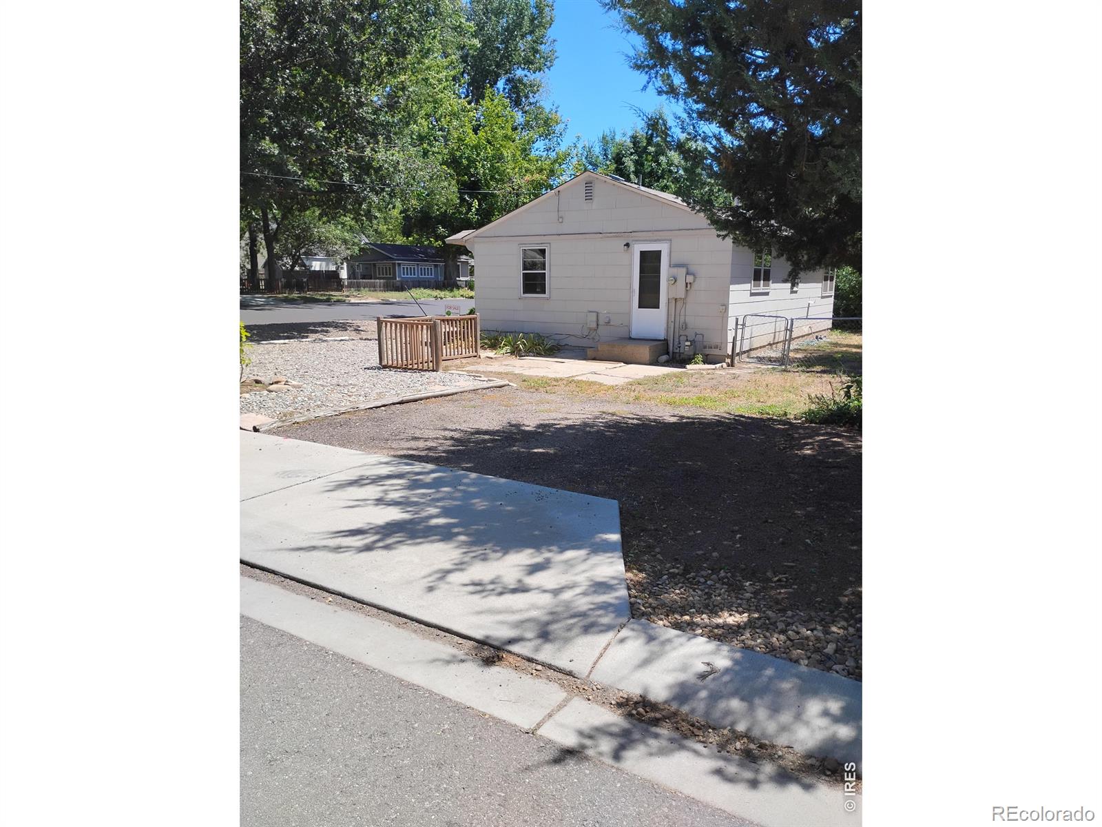 3rd image of 511 W Olive St, Fort Collins, CO 80521 | MLS# IR1065365