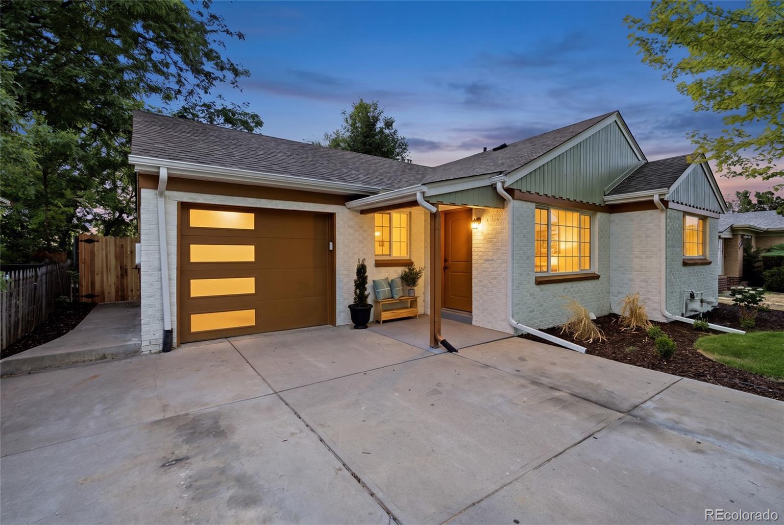1st image of 2941 Ivanhoe St, Denver, CO 80207 | MLS# 5079849