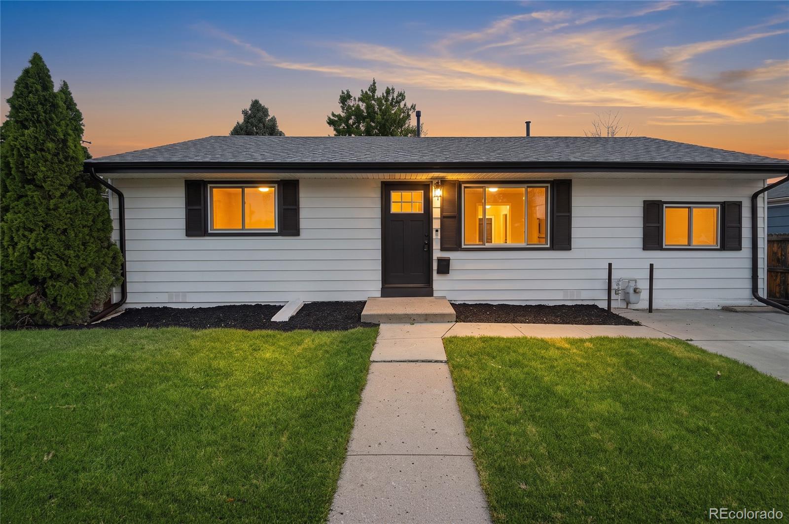 1st image of 2711 S Linley Ct, Denver, CO 80236 | MLS# 9774667