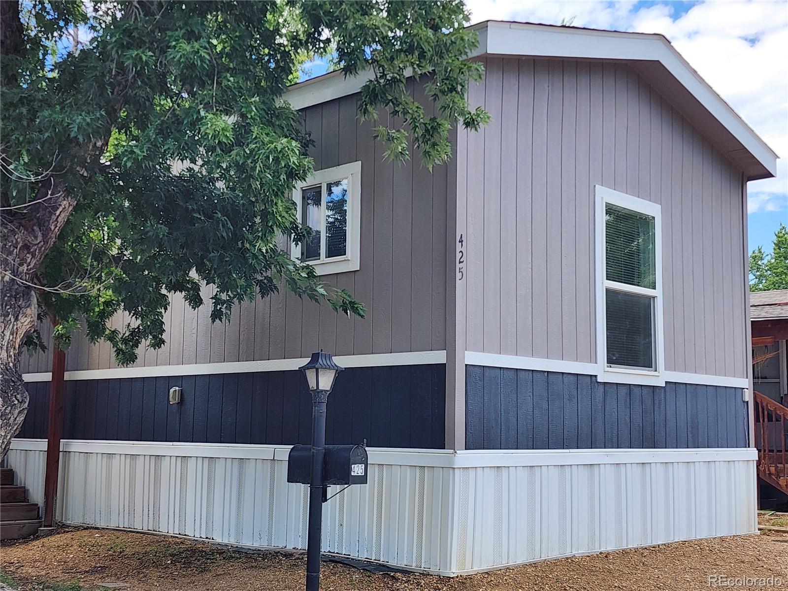1st image of 425 Barnard Ct, Longmont, CO 80501 | MLS# 9732803