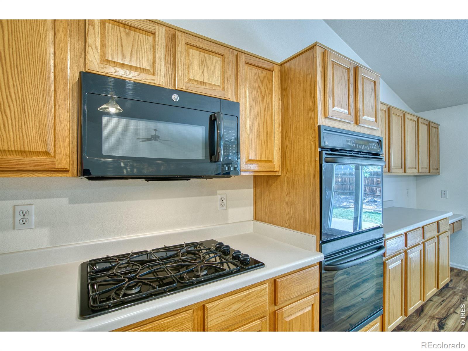 5th image of 620 Bellingham Pl, Longmont, CO 80504 | MLS# IR1065442