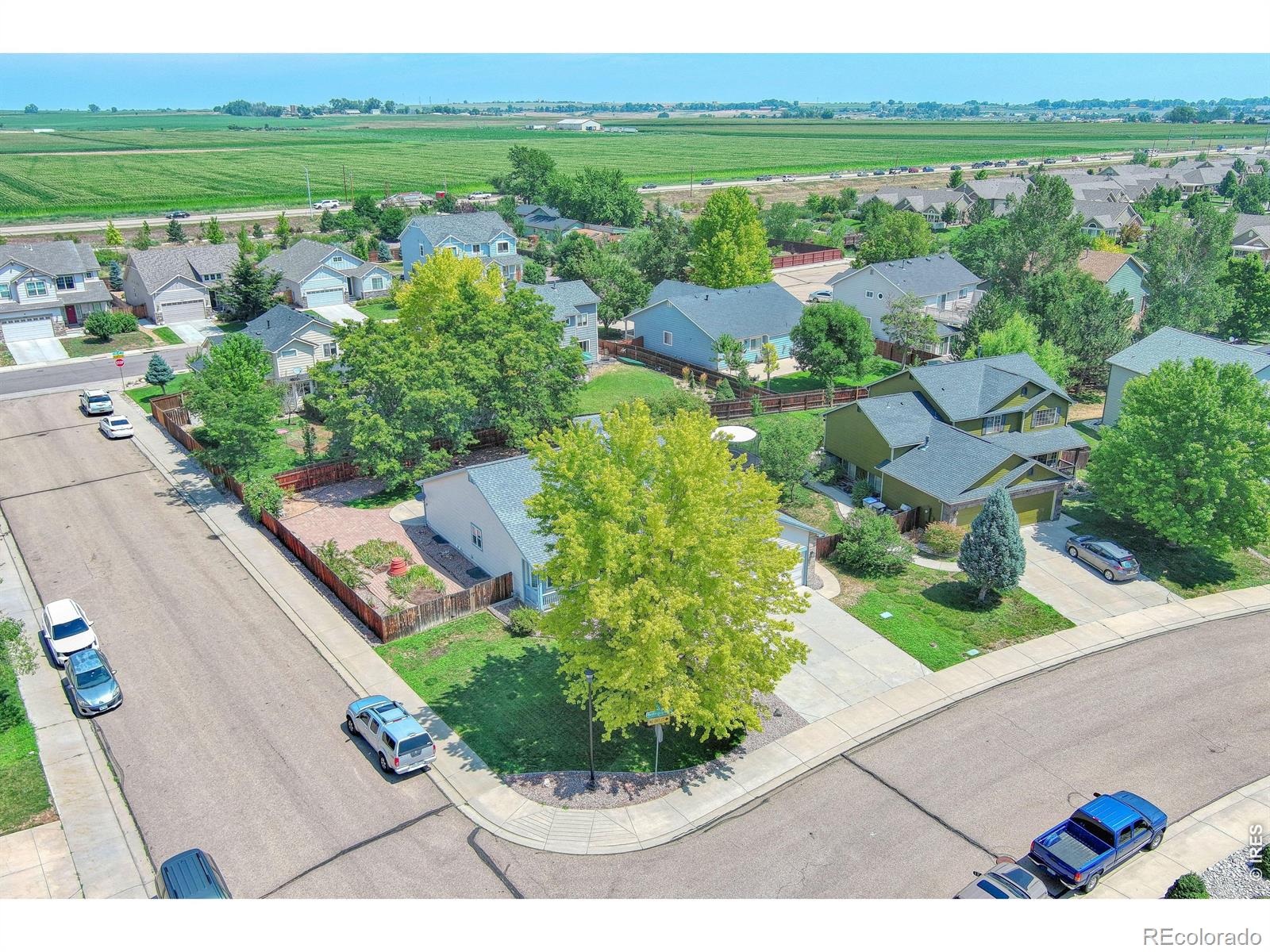 33rd image of 620 Bellingham Pl, Longmont, CO 80504 | MLS# IR1065442
