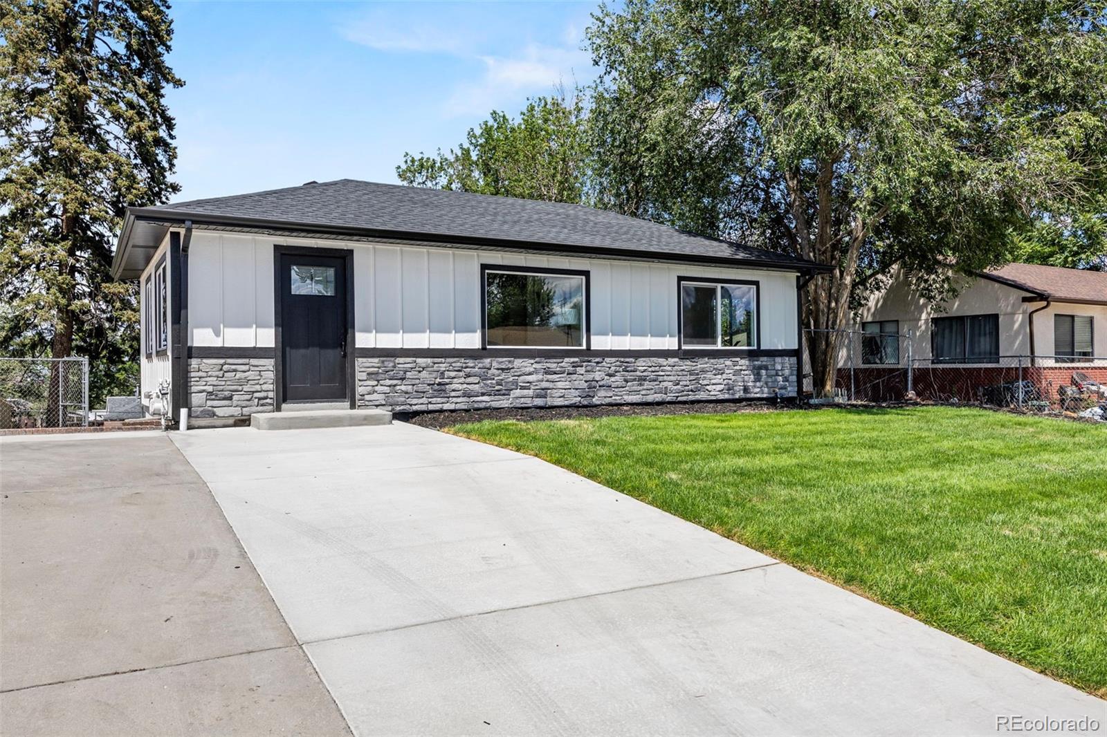 1st image of 2131 W Gill Pl, Denver, CO 80223 | MLS# 4019494
