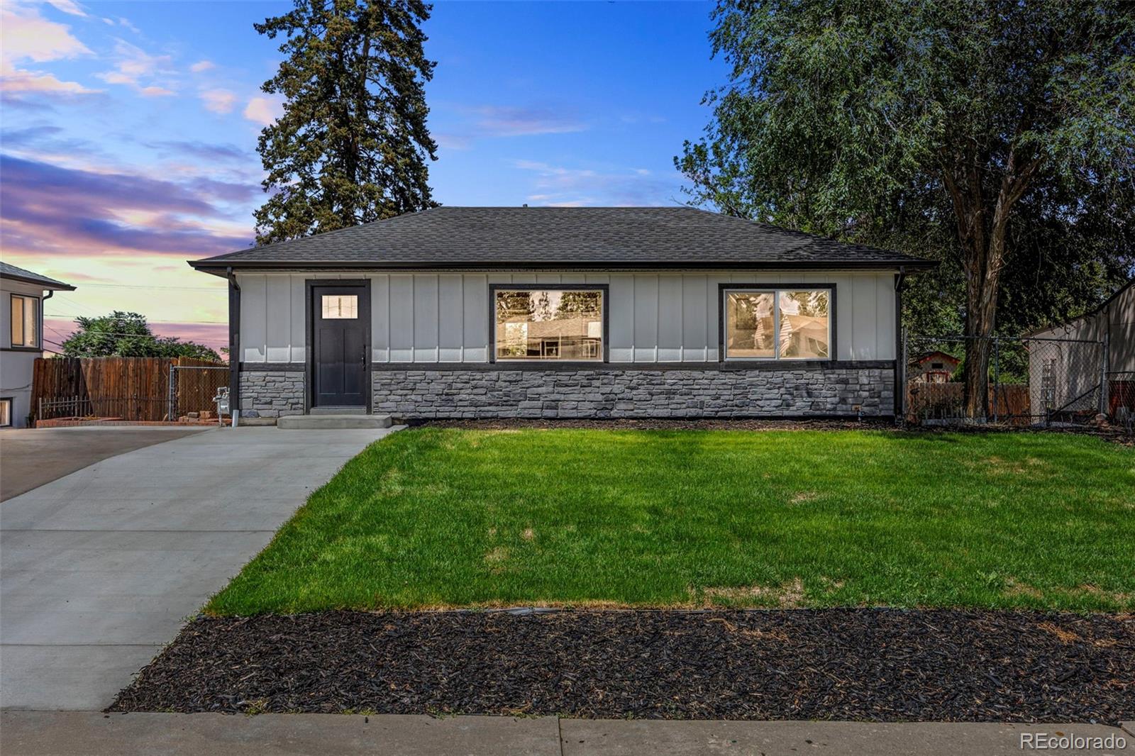 3rd image of 2131 W Gill Pl, Denver, CO 80223 | MLS# 4019494