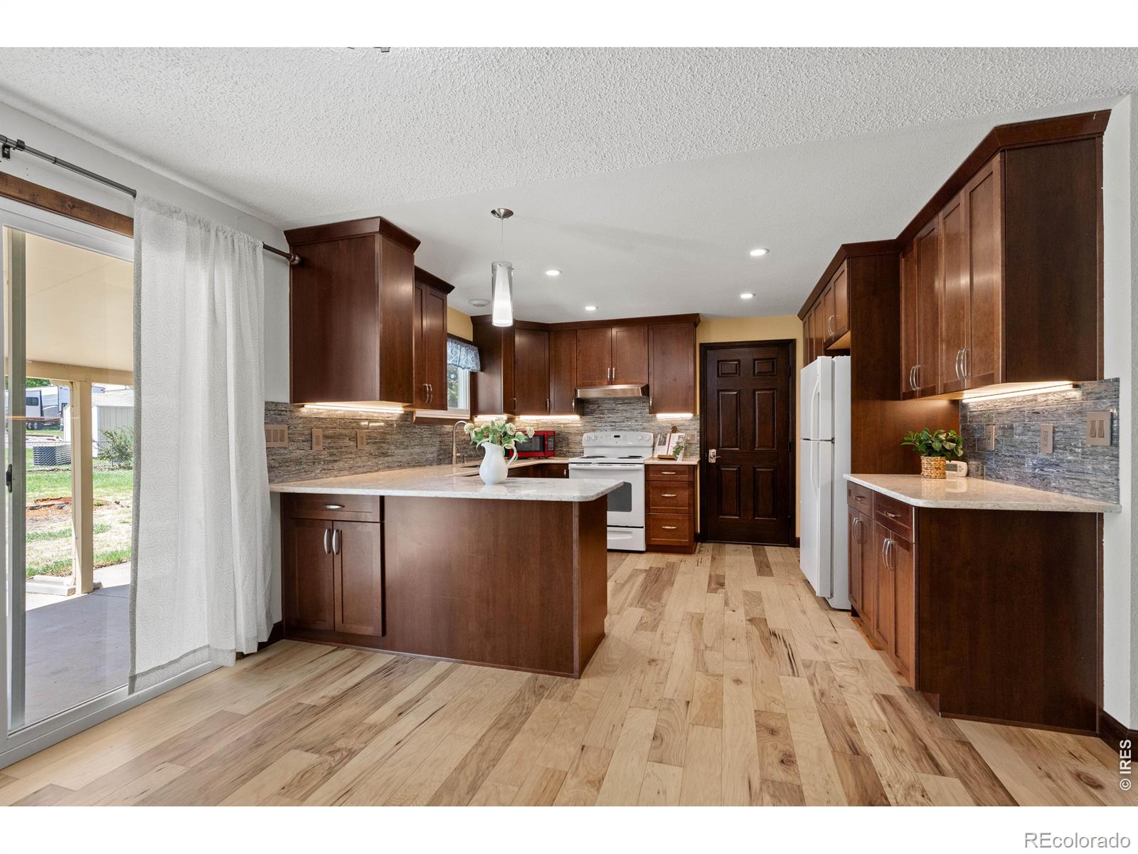 4th image of 1805 Axial Dr, Loveland, CO 80538 | MLS# IR1065448