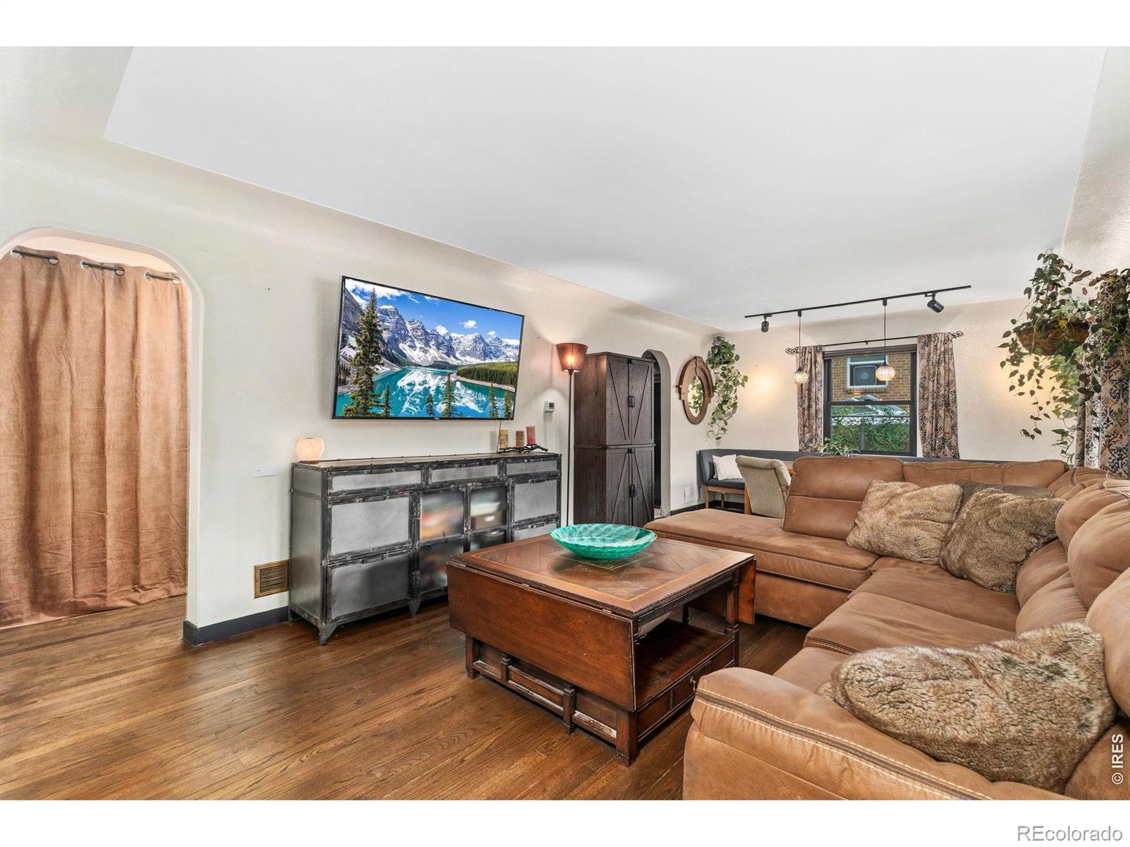 5th image of 2850 N Steele St, Denver, CO 80205 | MLS# IR1065479